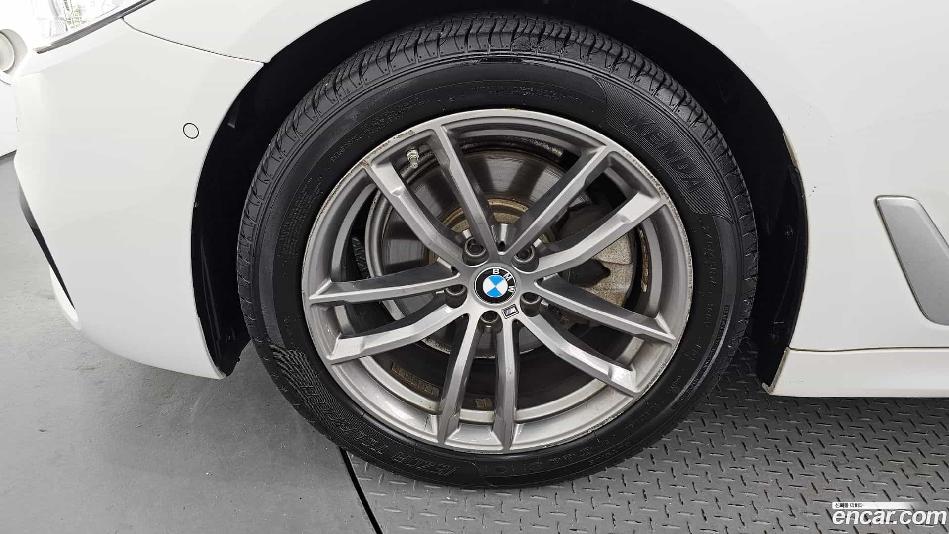 5-Series BMW 2018.4-OUTER-005