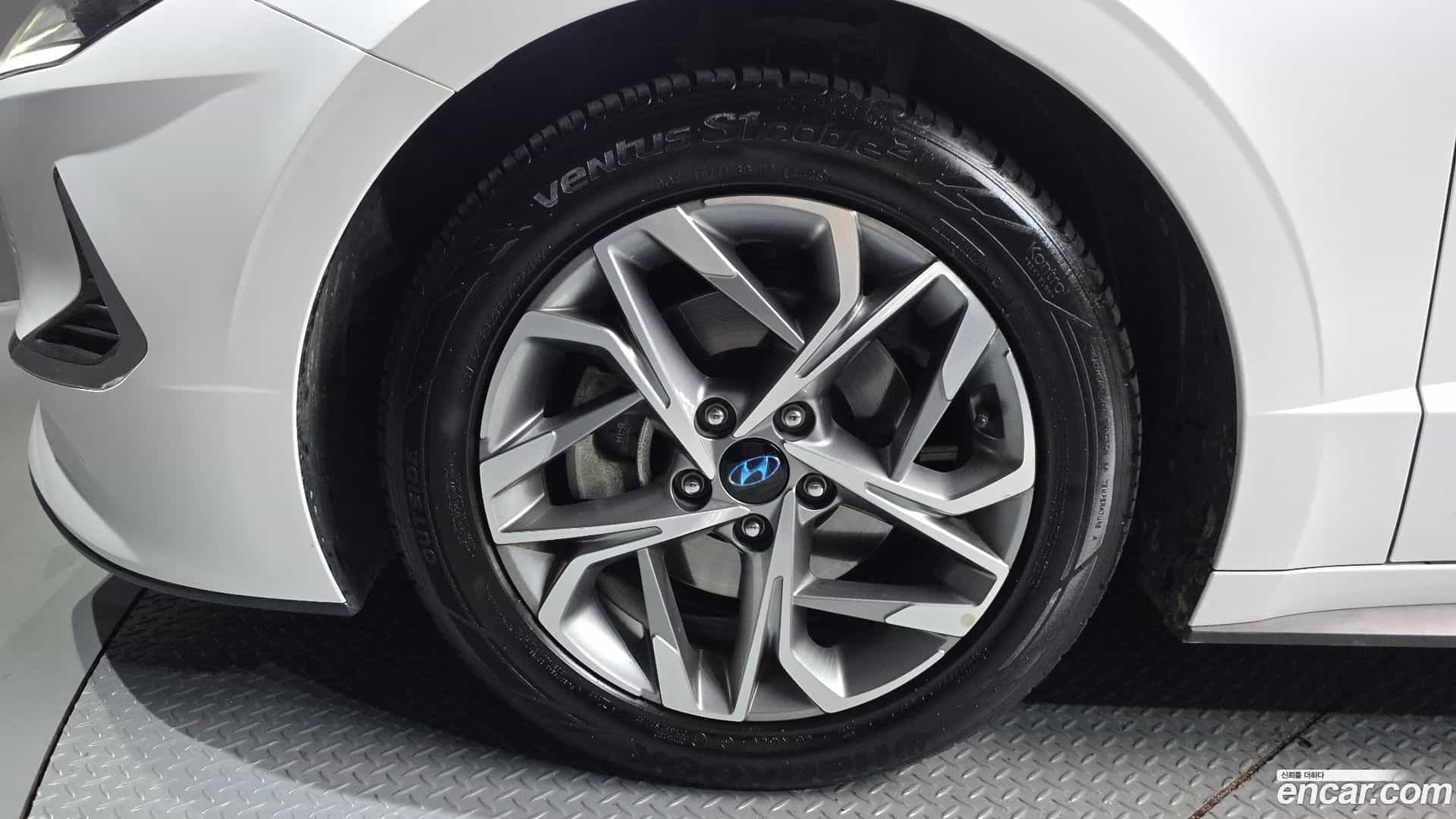 Sonata Hyundai 2019.10-OUTER-005