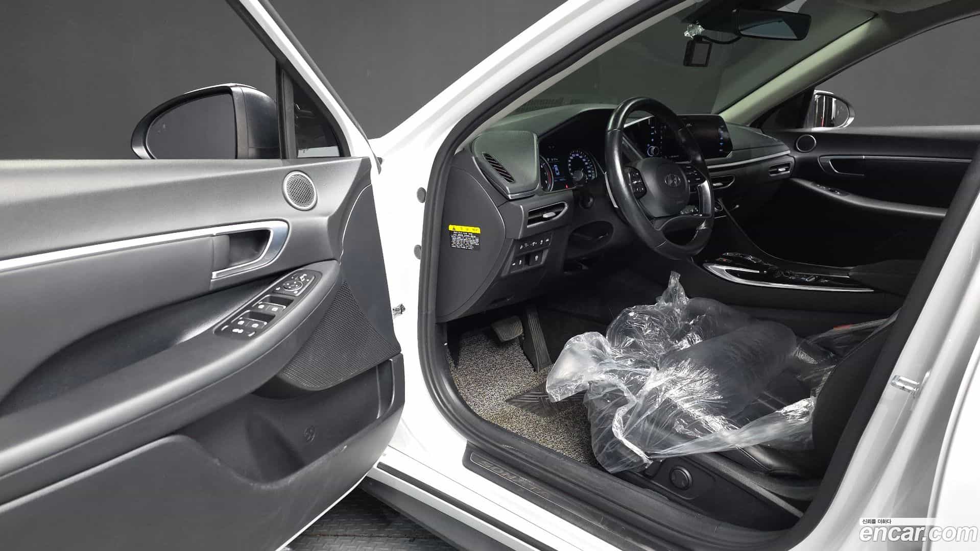 Sonata Hyundai 2019.10-INNER-010