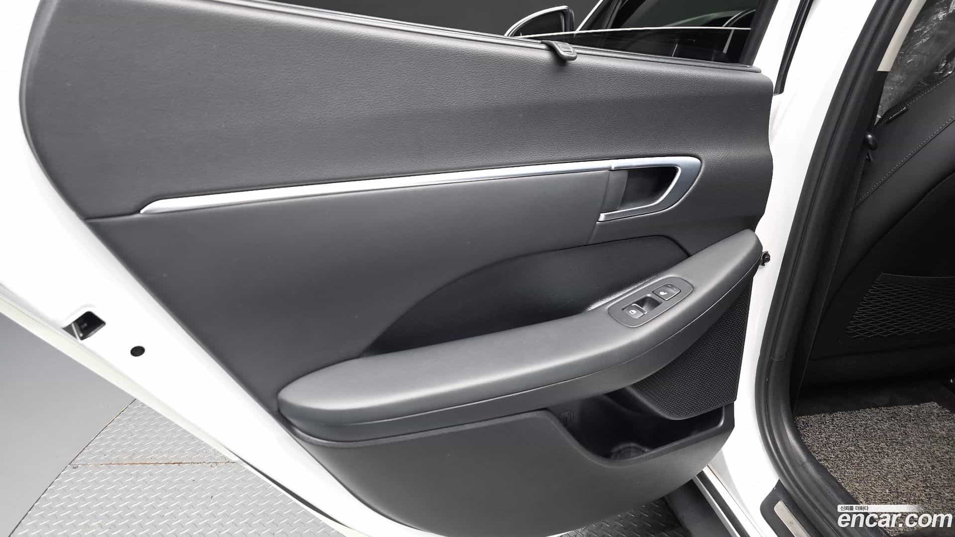 Sonata Hyundai 2019.10-INNER-035