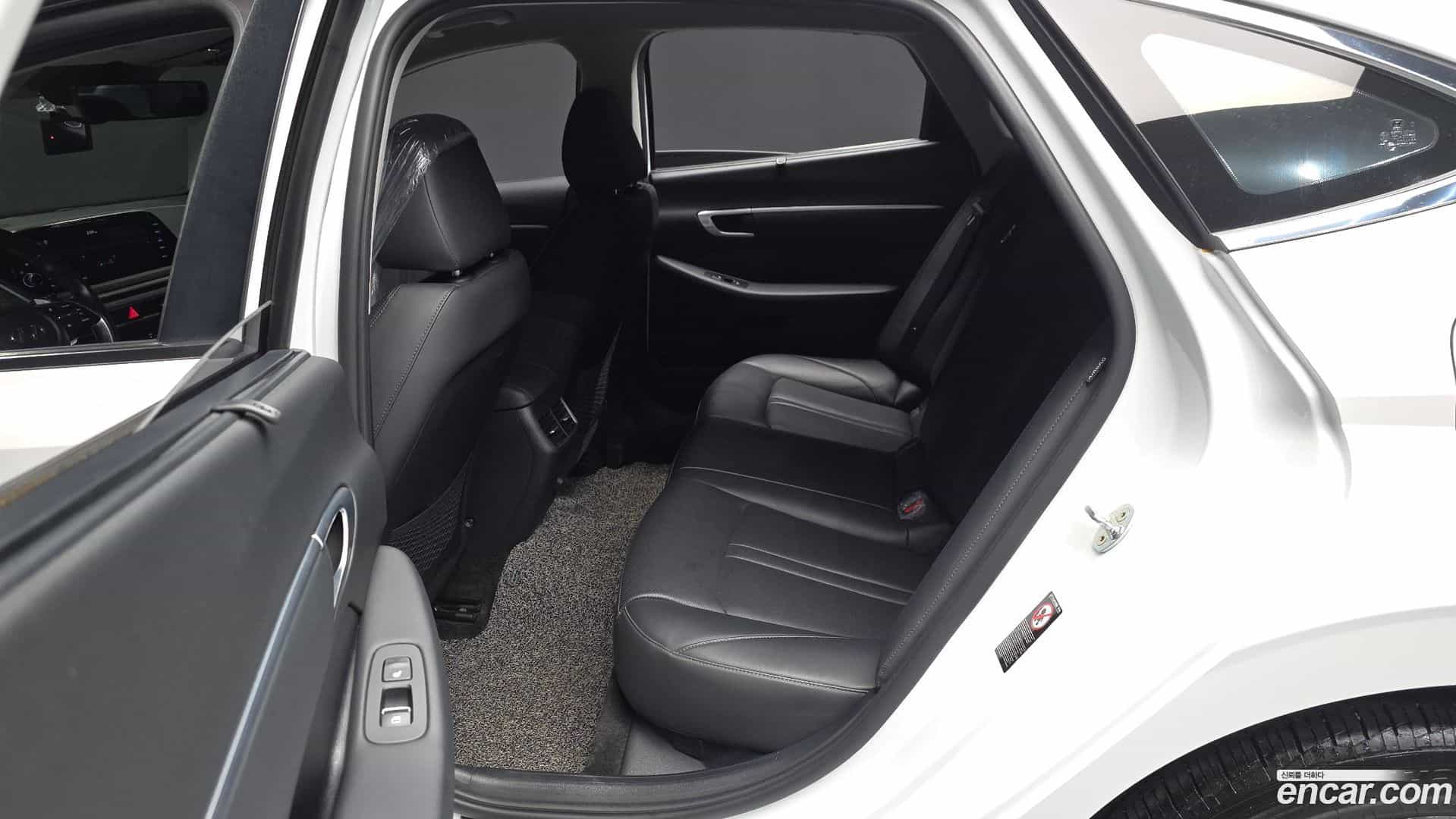 Sonata Hyundai 2019.10-INNER-036