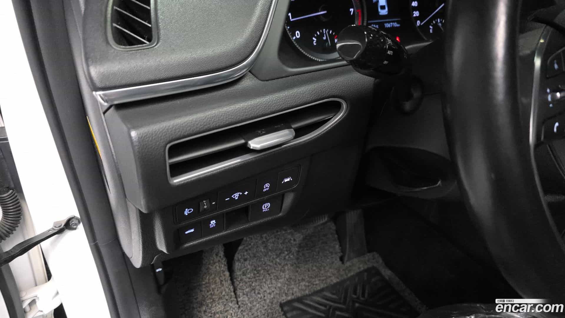 Sonata Hyundai 2019.10-OPTION-043