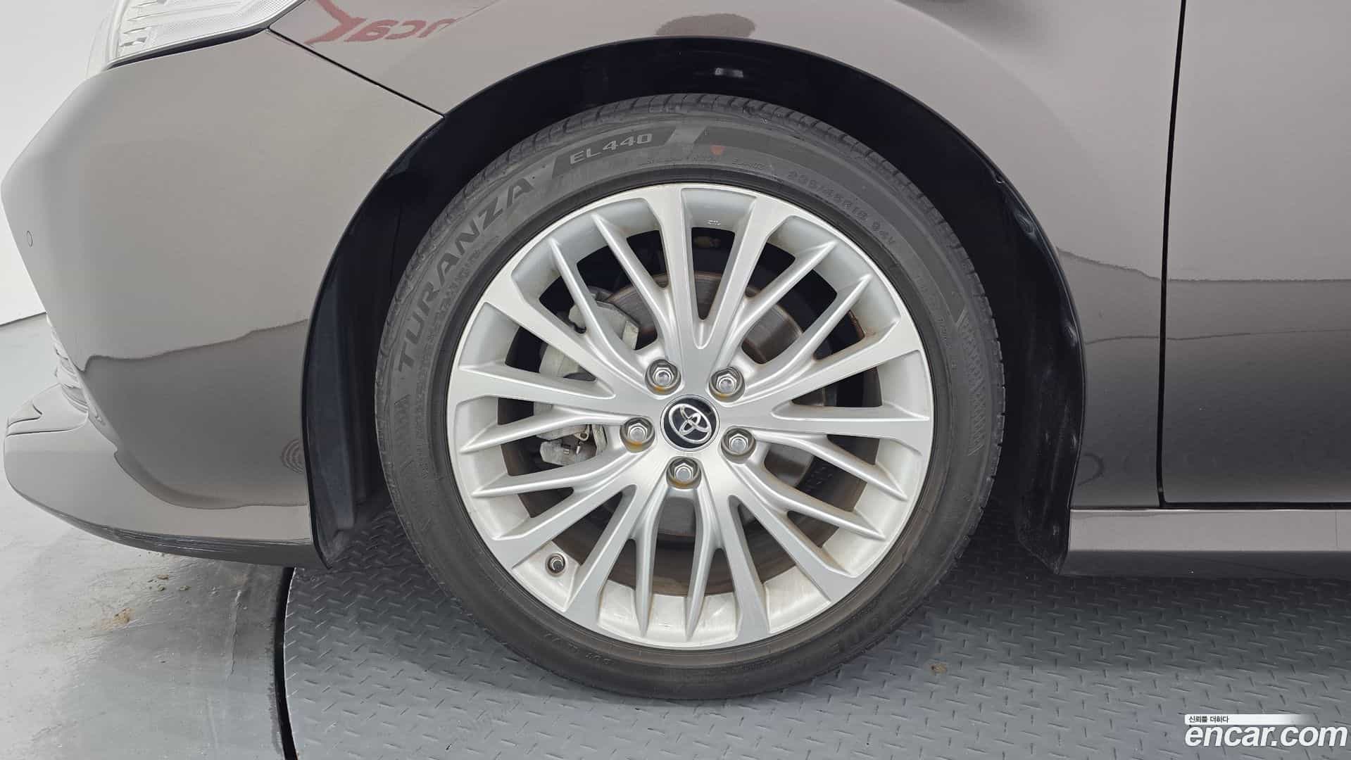 Camry Toyota 2018.8-OUTER-005
