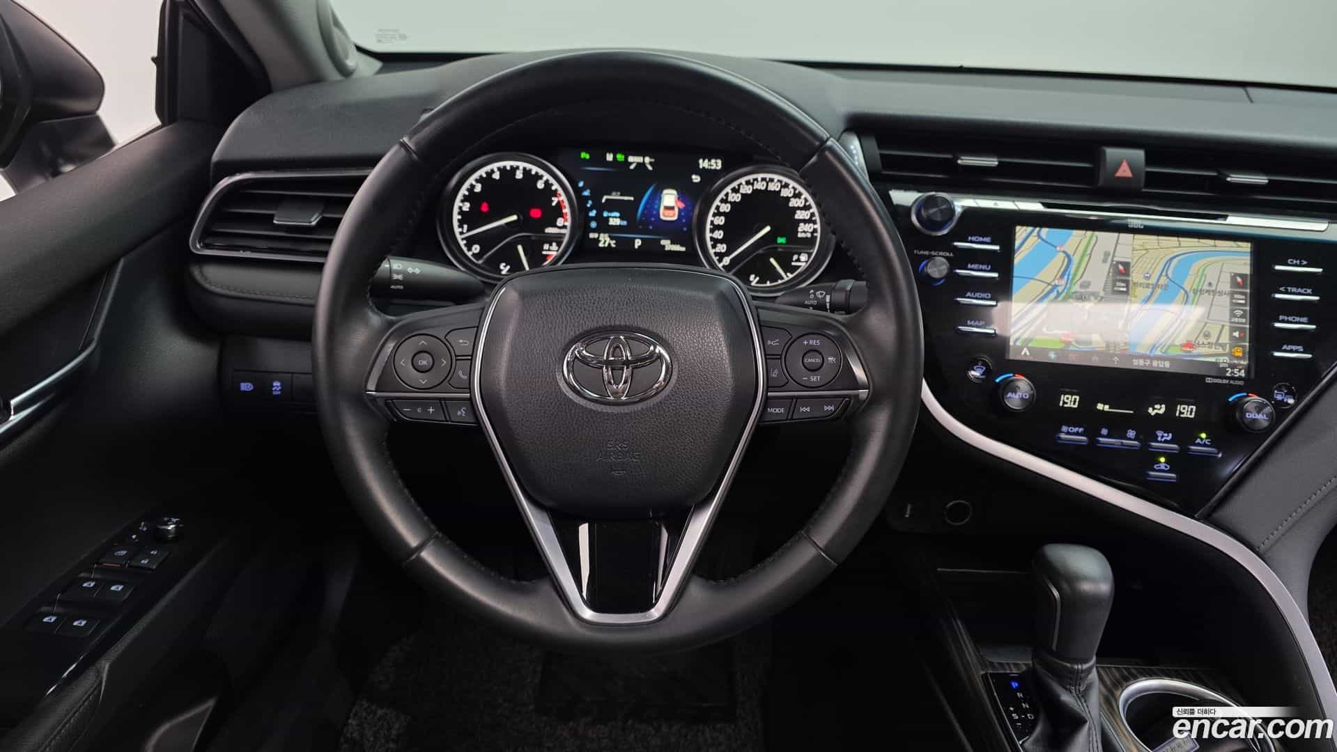 Camry Toyota 2018.8-OPTION-017