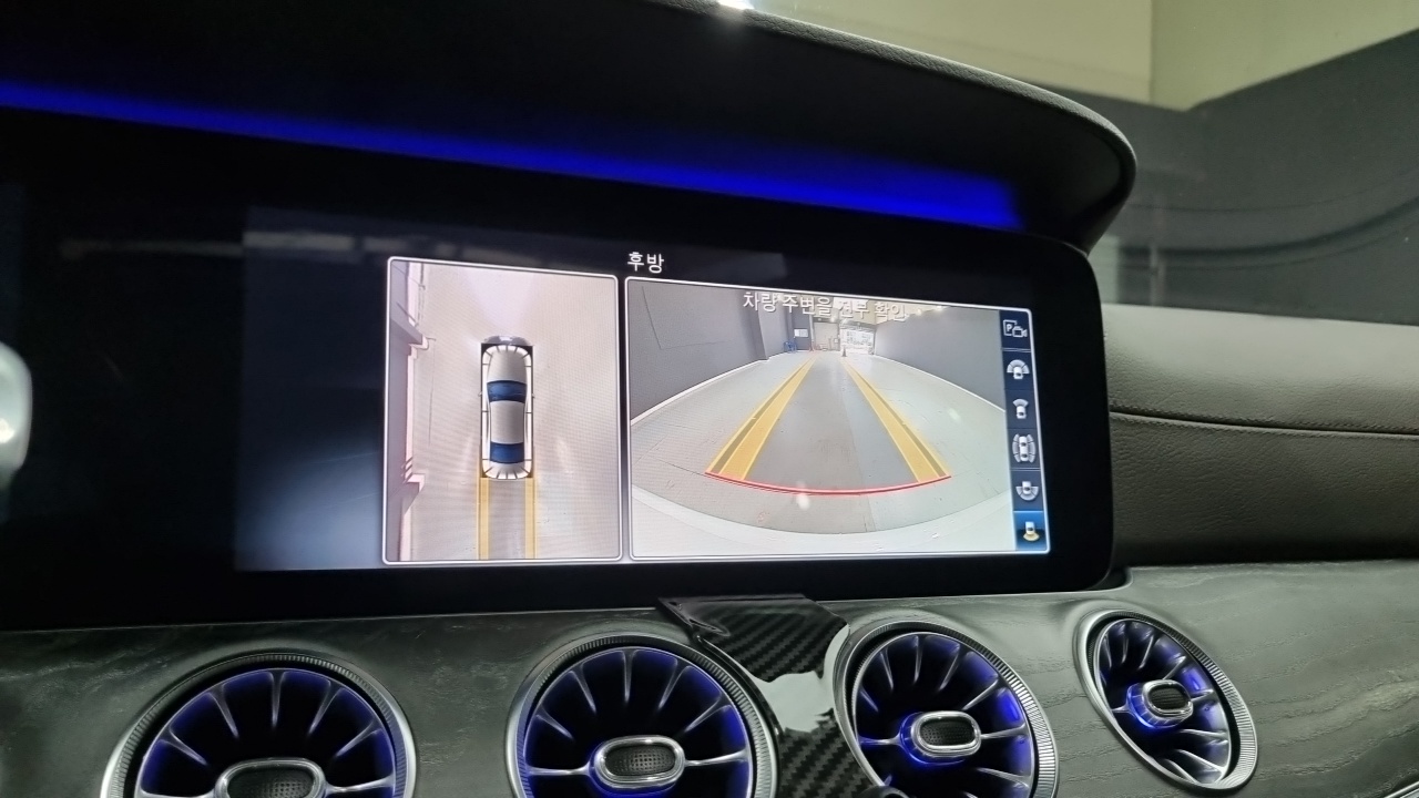 CLS-Class Mercedes-Benz 2020.2-OPTION-015