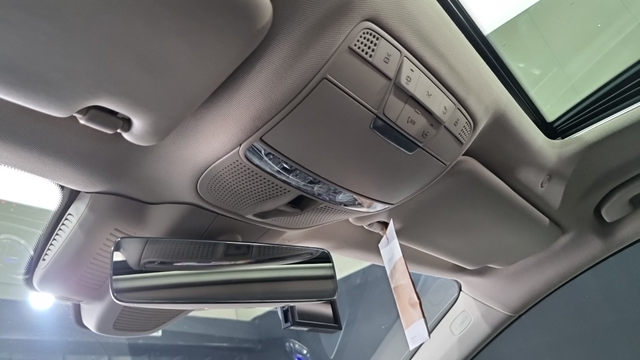 CLS-Class Mercedes-Benz 2020.2-OPTION-017