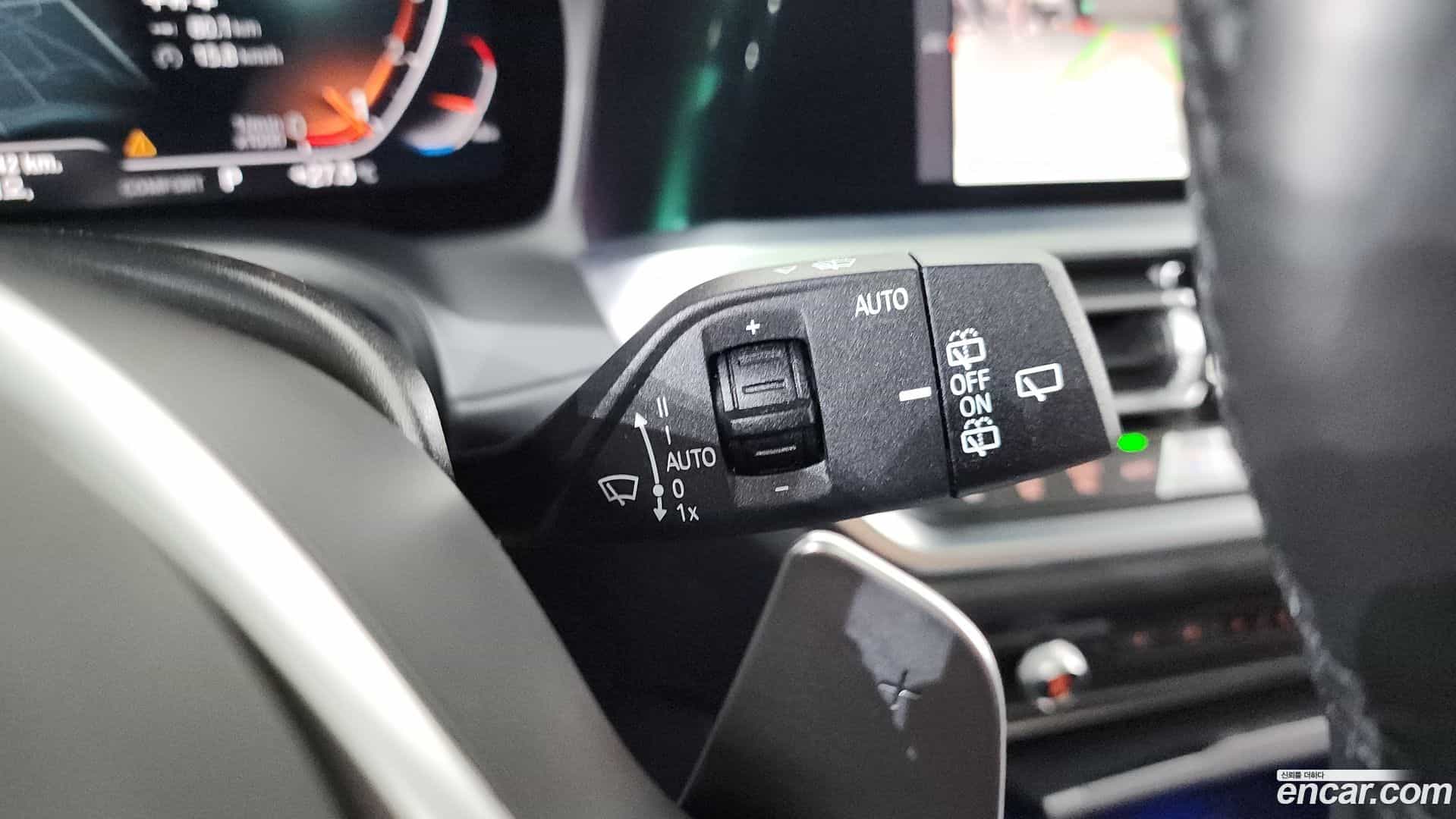 3-Series BMW 2022.3-OPTION-042