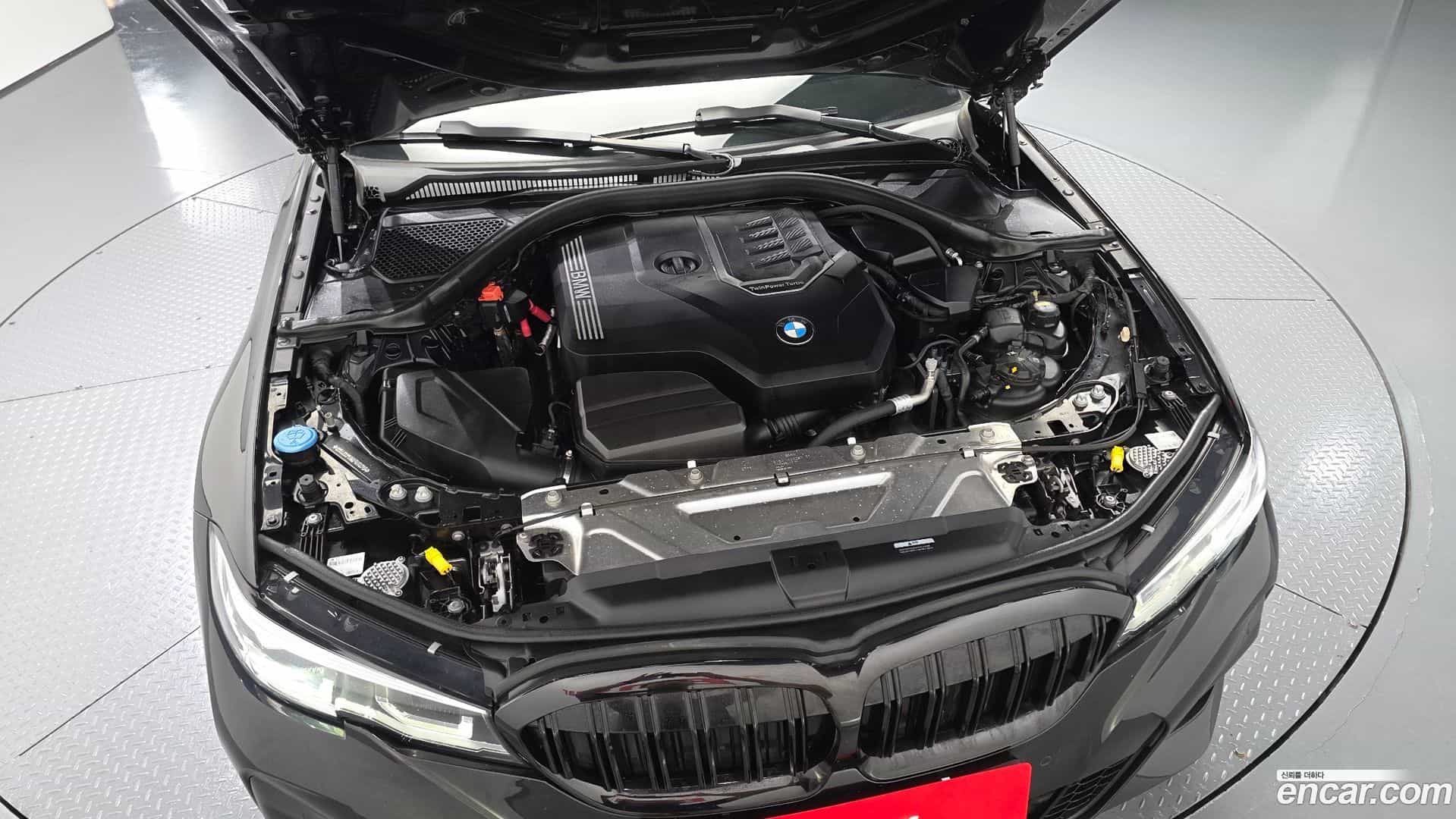 3-Series BMW 2022.1-OUTER-006