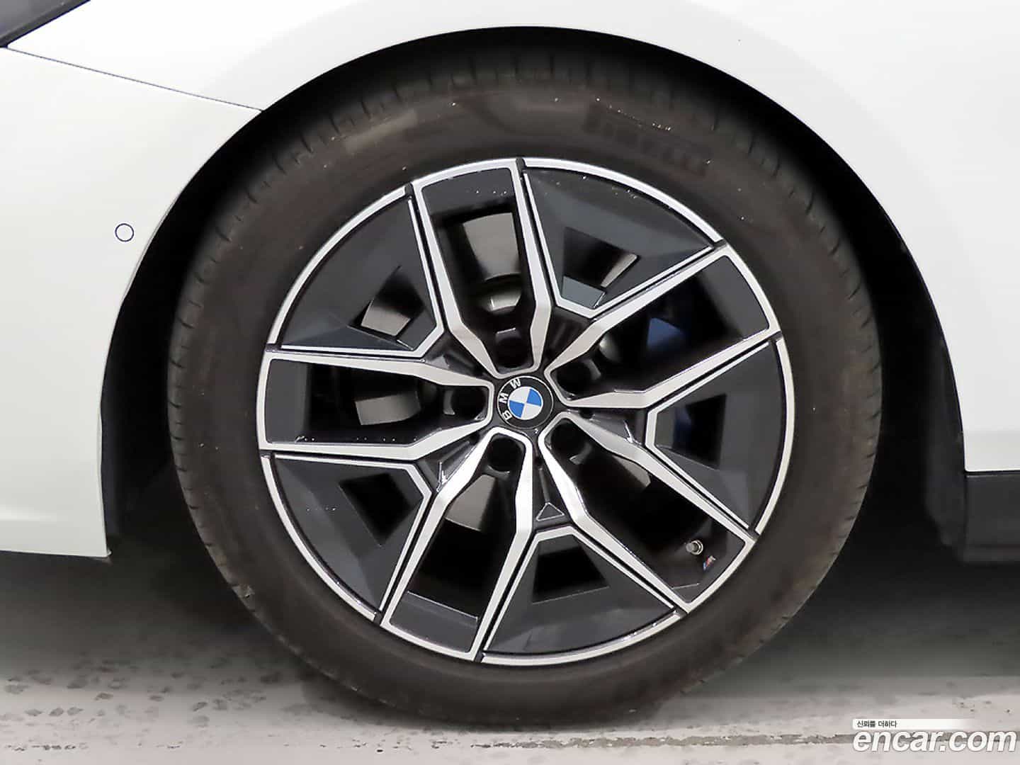 5-Series BMW 2024.2-OPTION-024