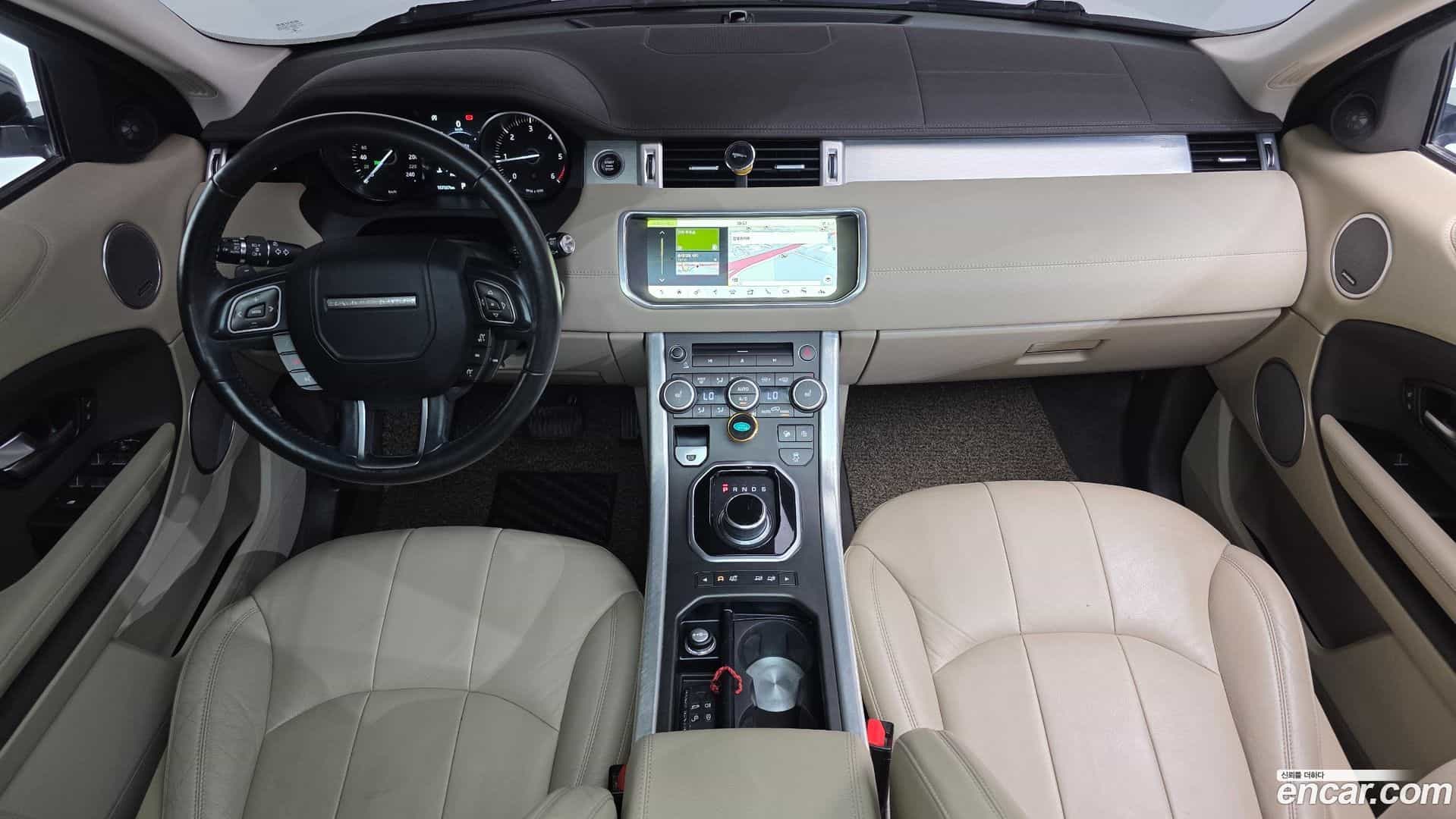 Range Rover Evoque Land Rover 2018.5-INNER-007