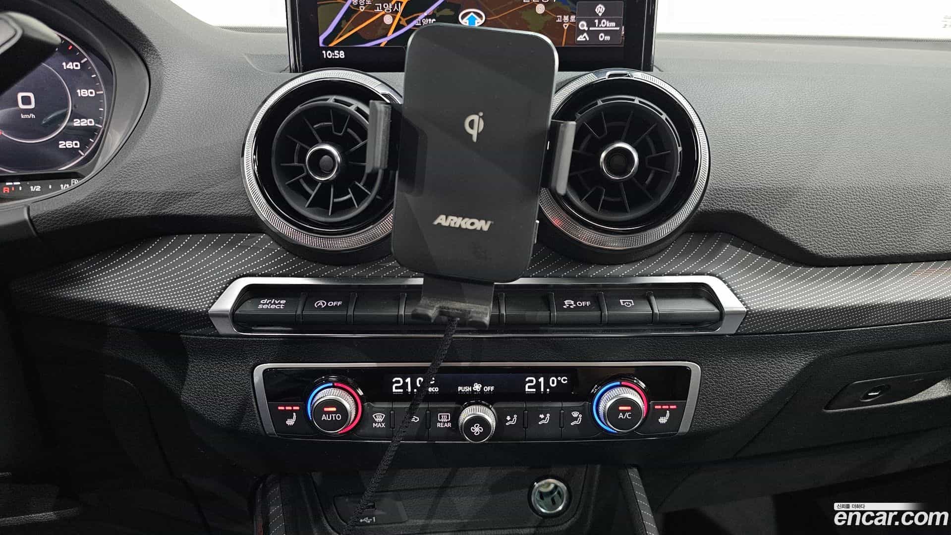 Q2 Audi 2023.11-OPTION-021