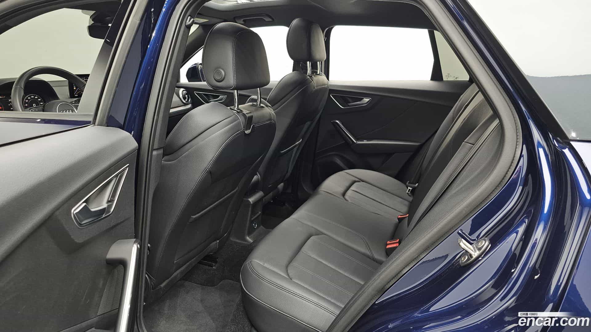 Q2 Audi 2023.11-INNER-036