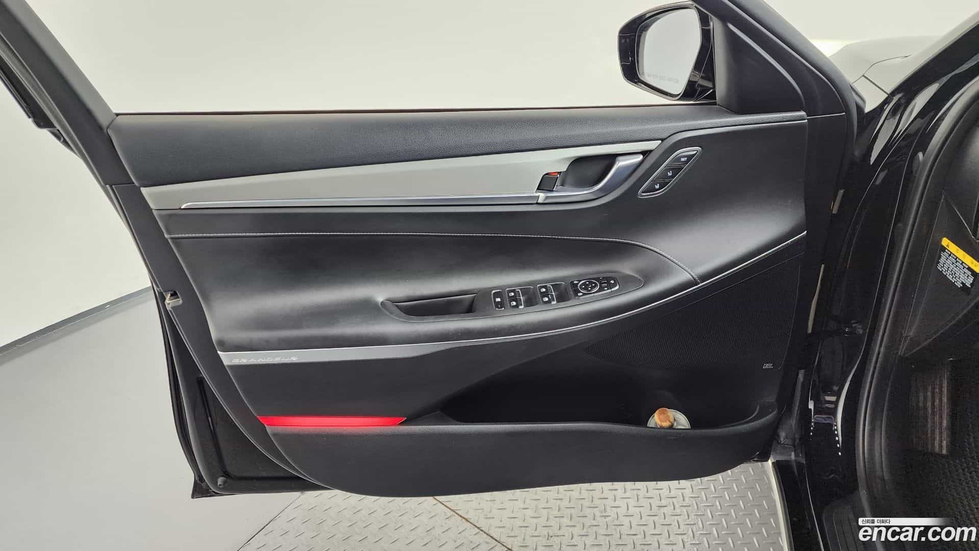 Grandeur Hyundai 2019.8-INNER-034