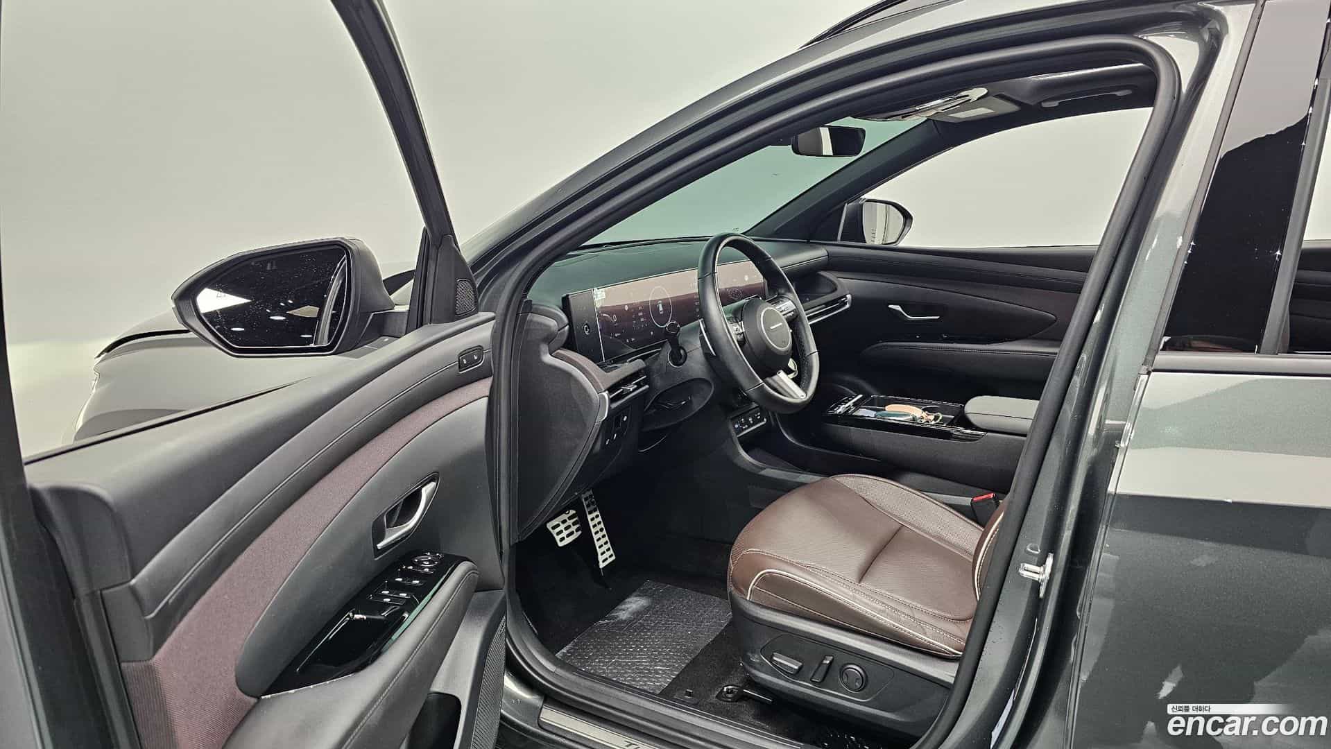 Tucson Hyundai 2024.1-INNER-010