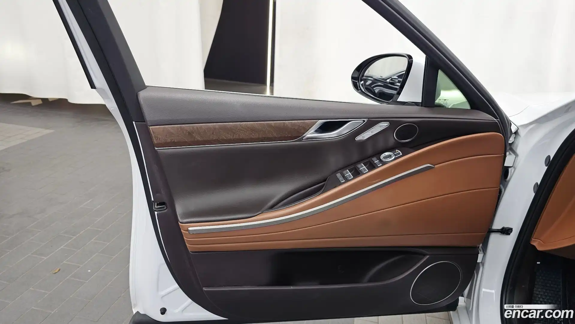 G80 Genesis 2021.5-INNER-034