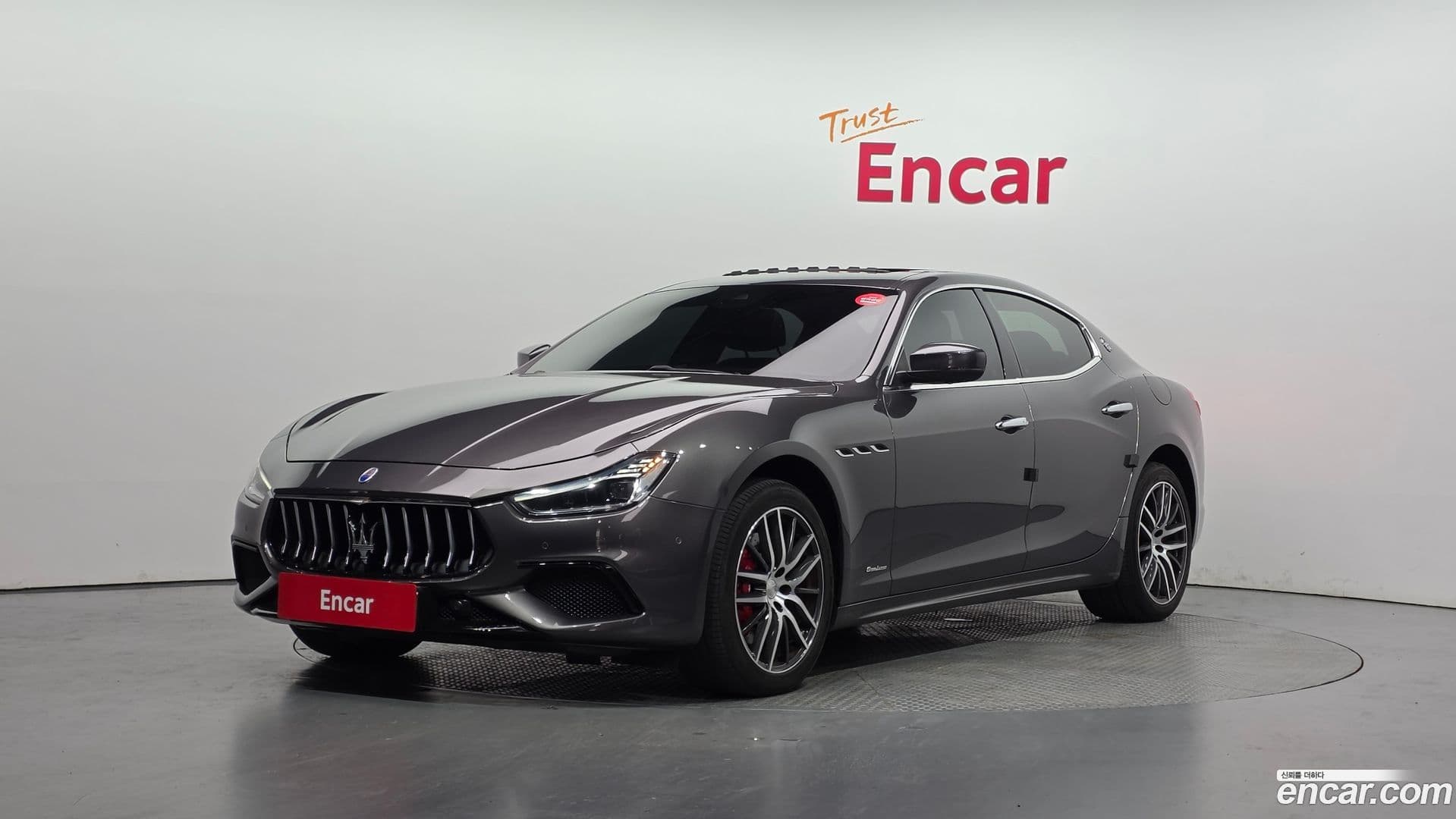 Main__Slider__Photo:Ghibli Maserati 2020.11-0