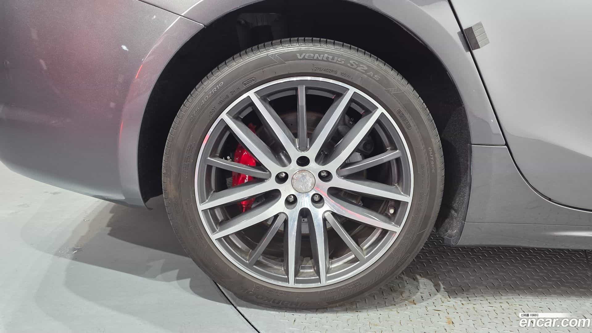 Ghibli Maserati 2020.11-OUTER-005