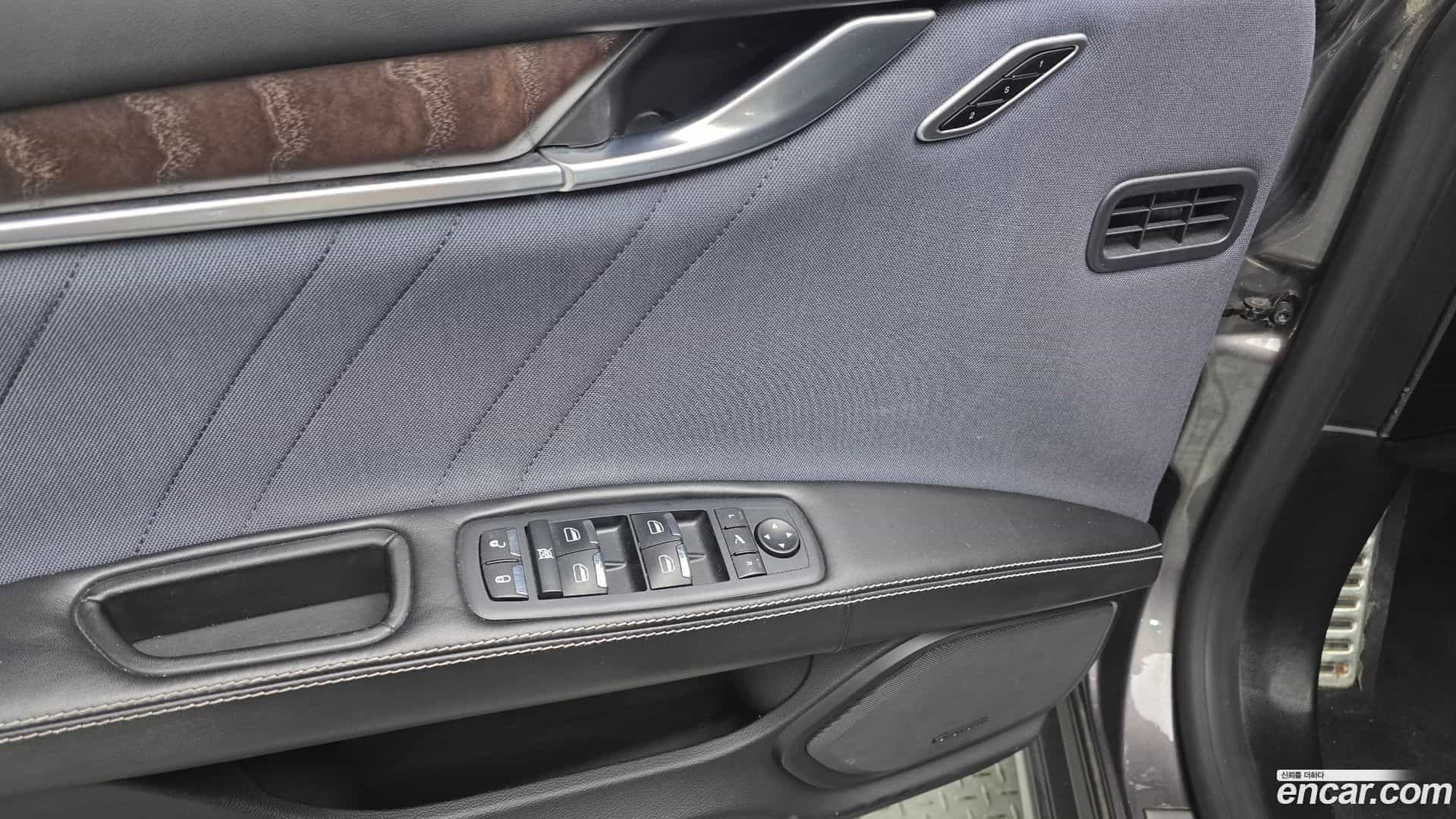Ghibli Maserati 2020.11-OPTION-040