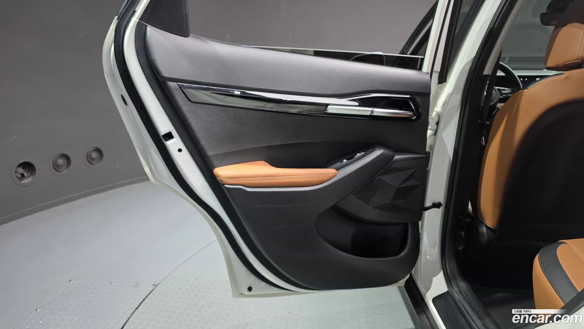Seltos Kia 2023.2-INNER-035