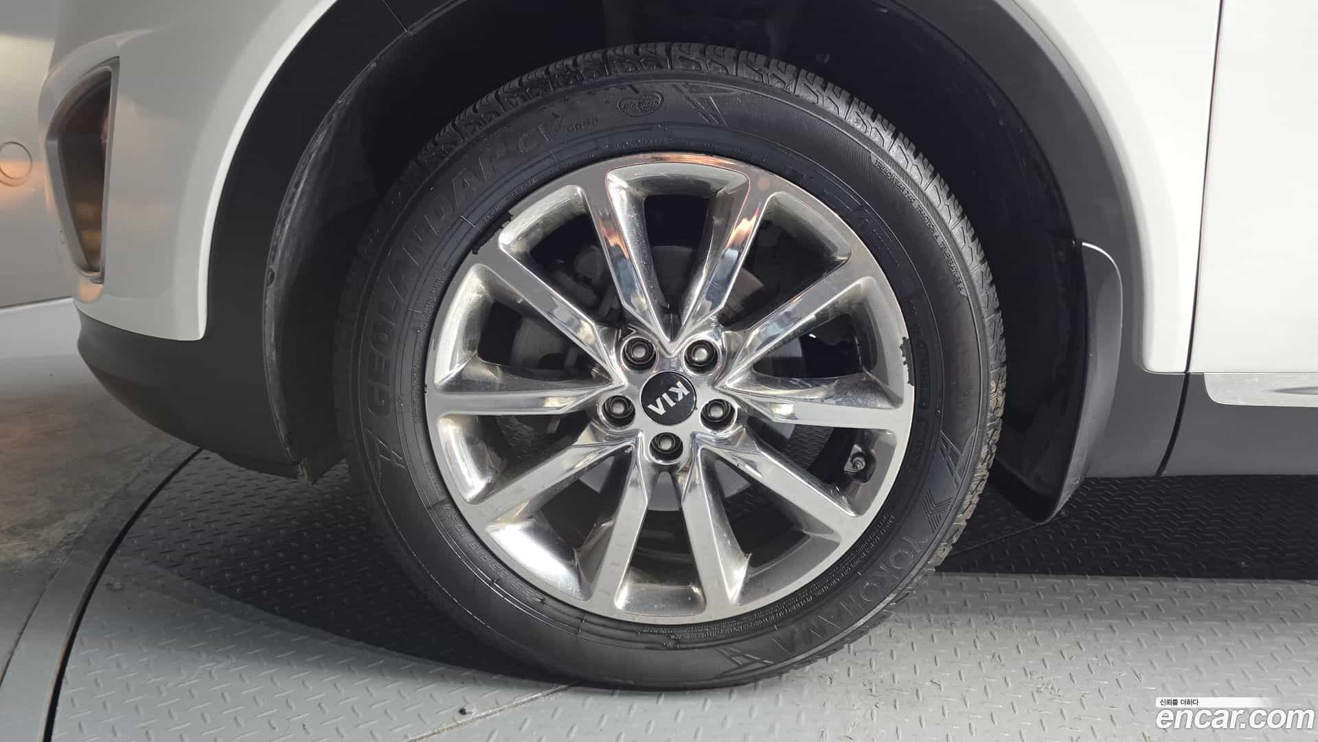 Sorento Kia 2015.5-OUTER-005