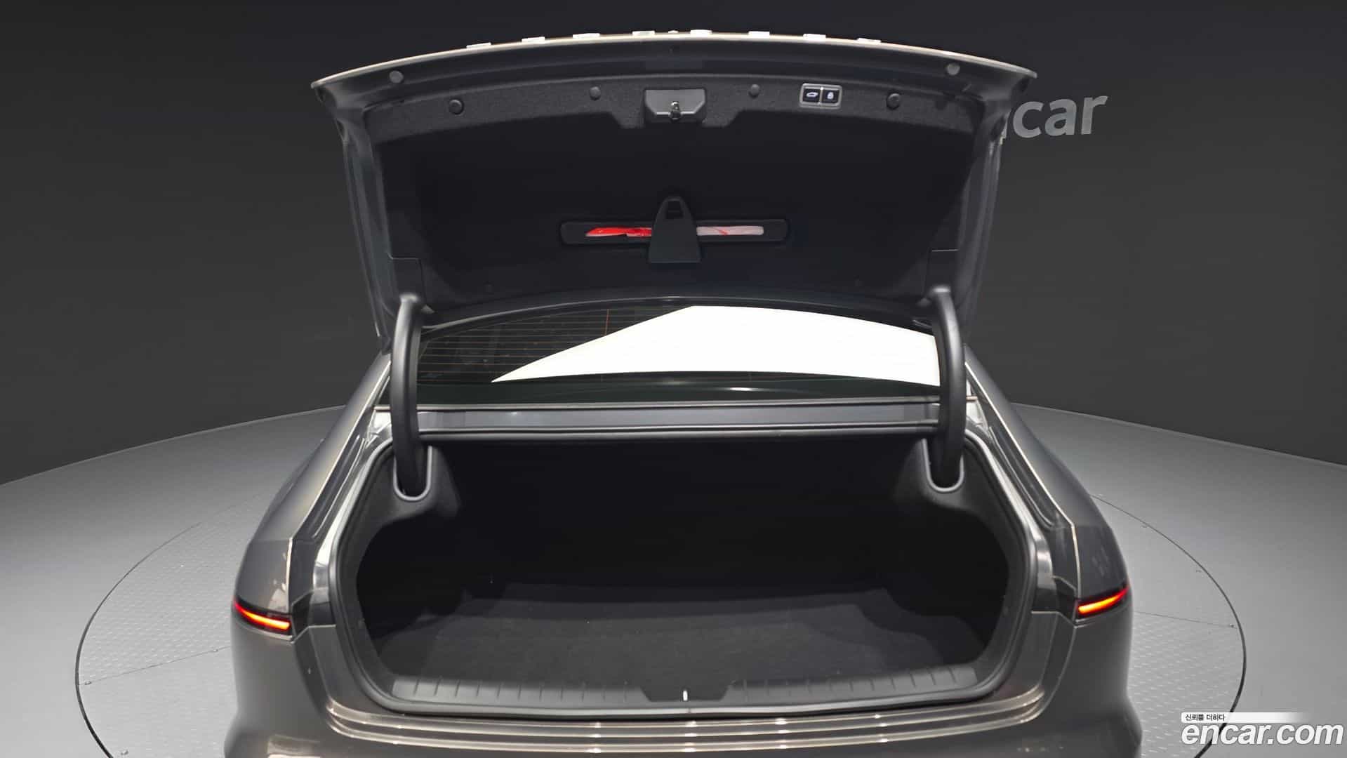 Grandeur Hyundai 2023.7-OPTION-024