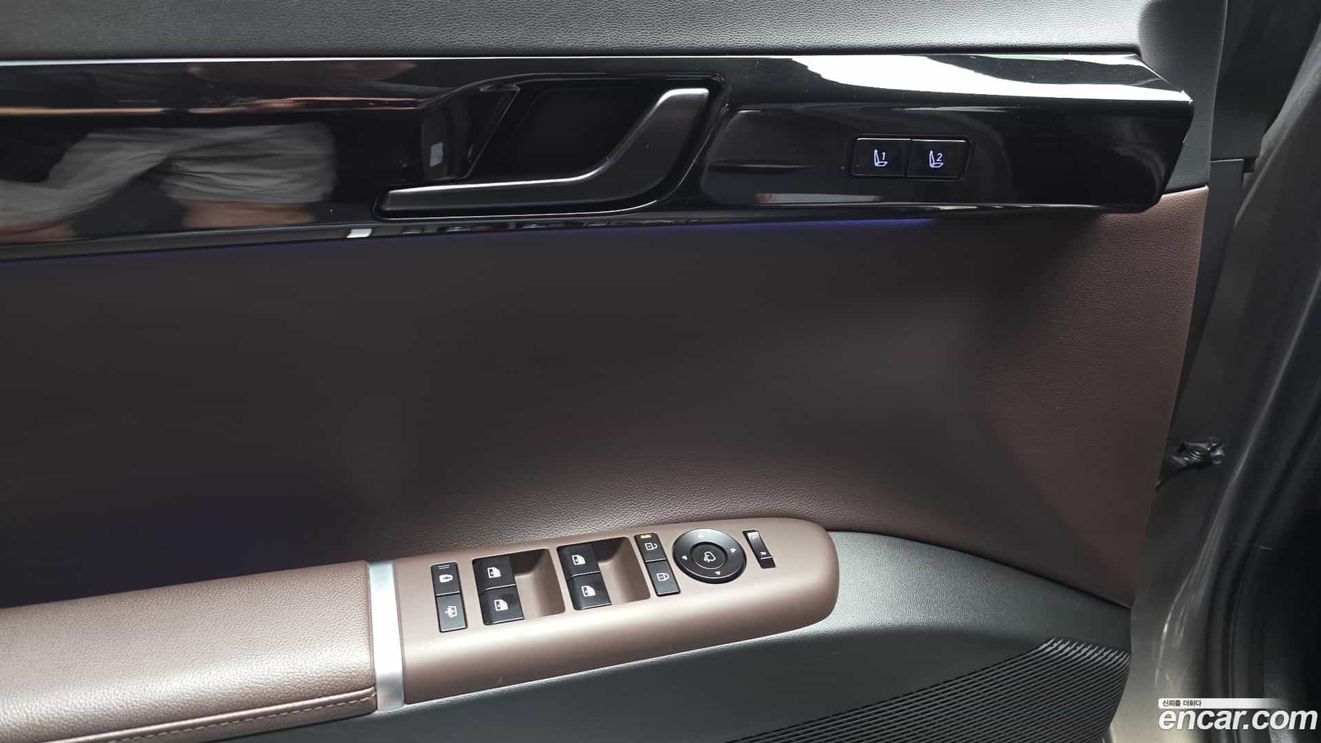 Grandeur Hyundai 2023.7-OPTION-045
