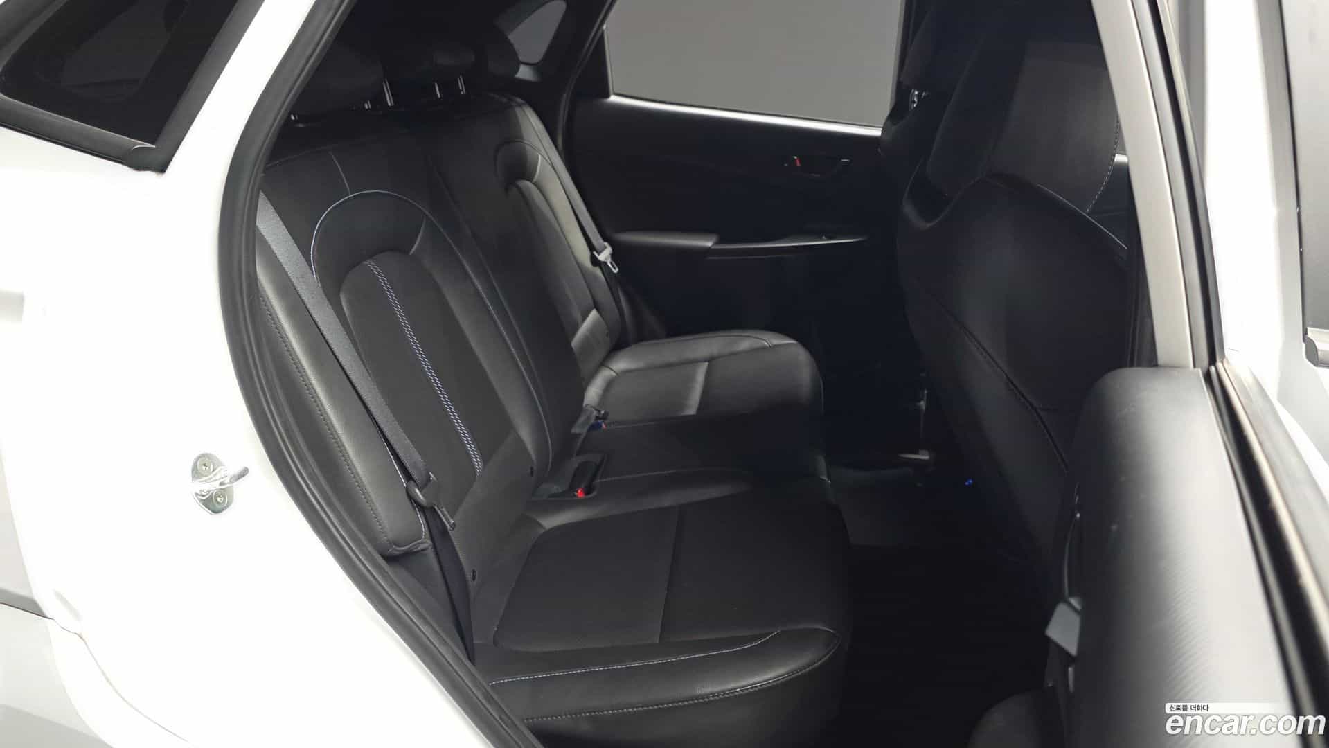 Kona Hyundai 2022.7-OPTION-015