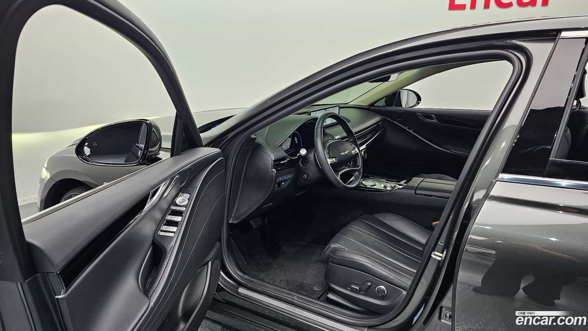 G80 Genesis 2022.7-INNER-010