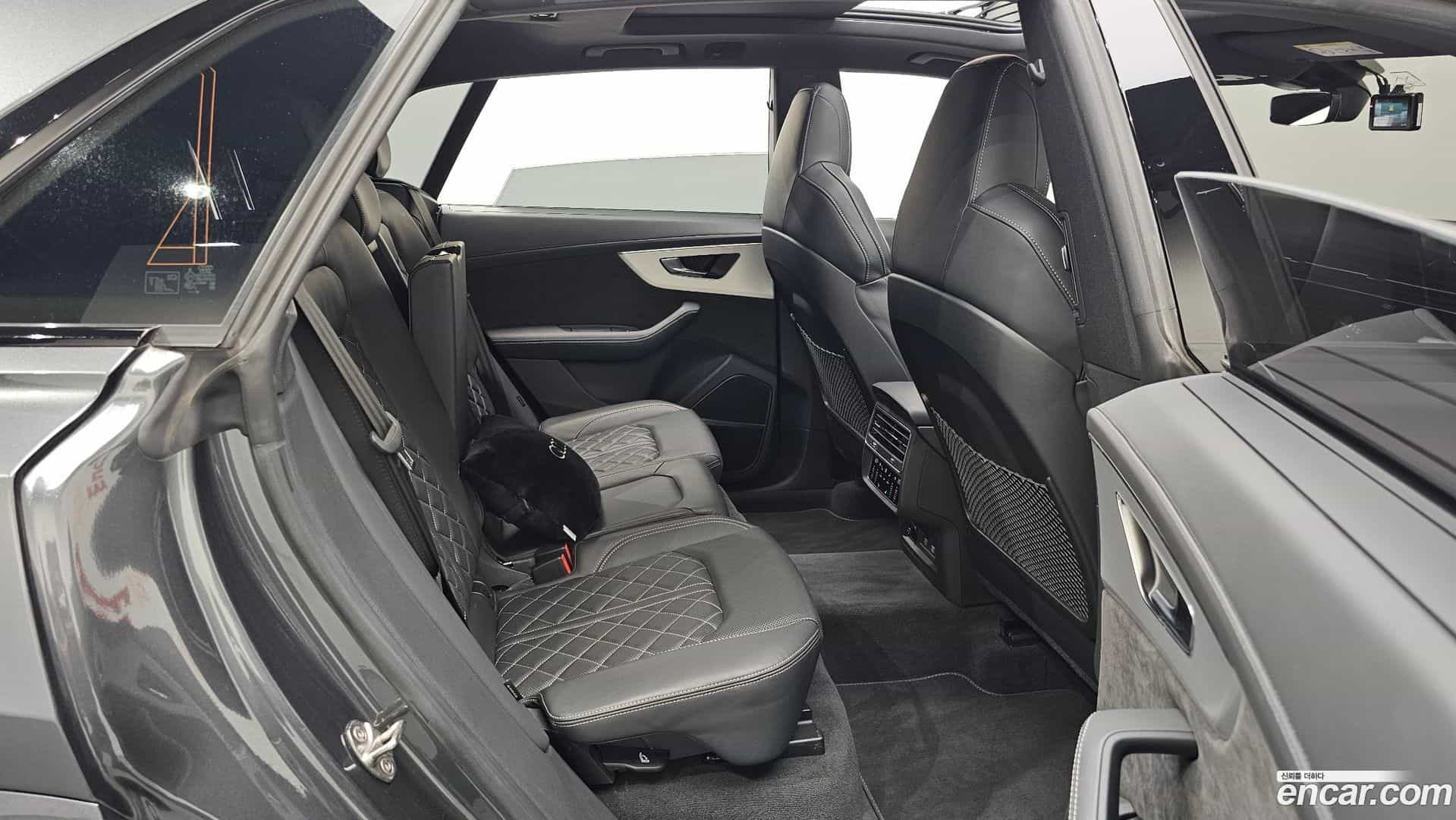 Q8 Audi 2021.7-OPTION-016