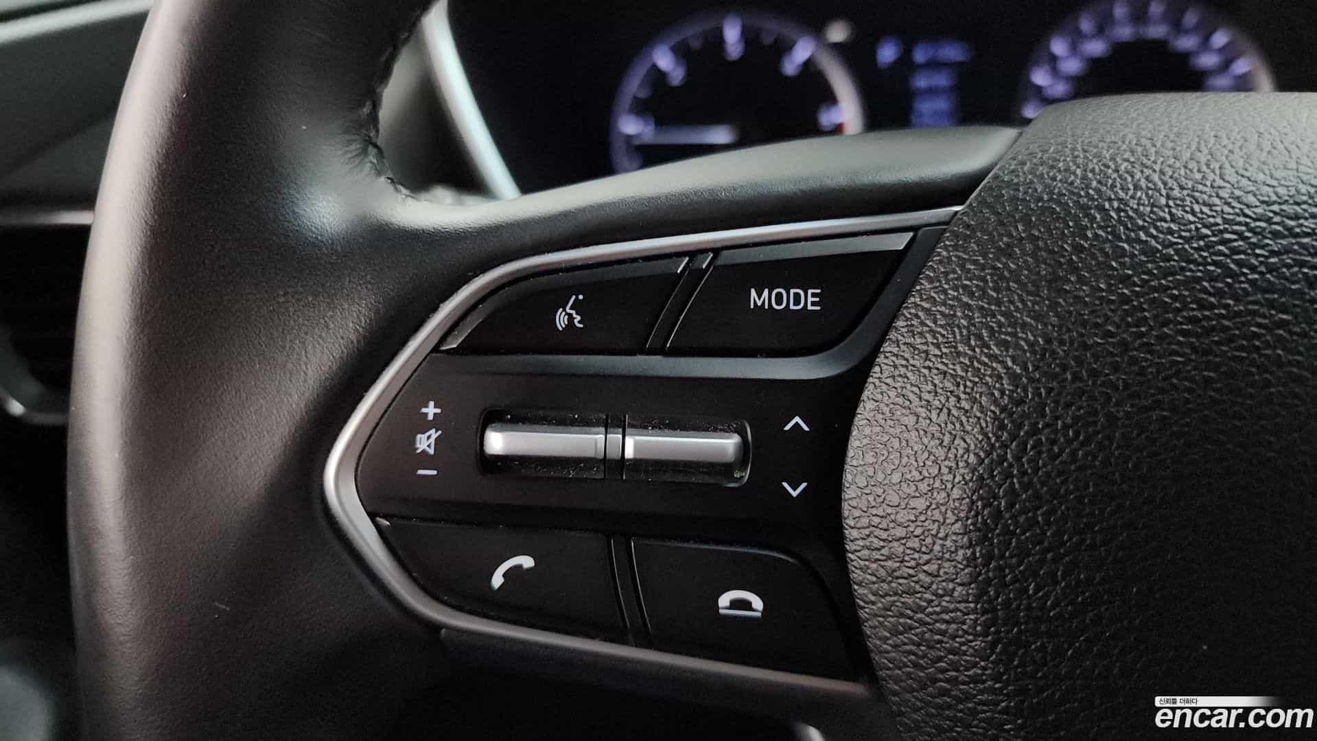 Santafe Hyundai 2019.2-OPTION-020