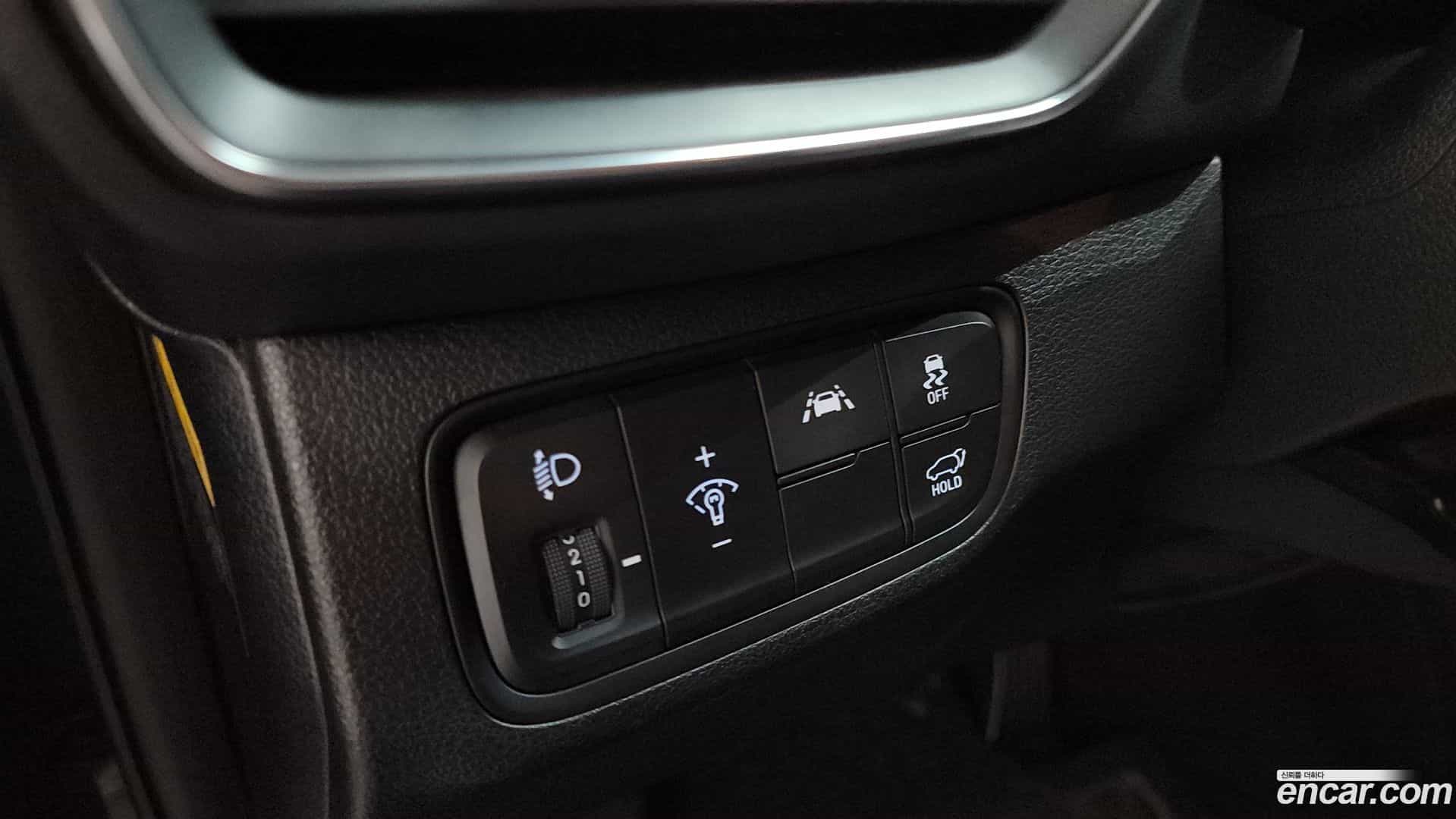 Santafe Hyundai 2019.2-OPTION-040