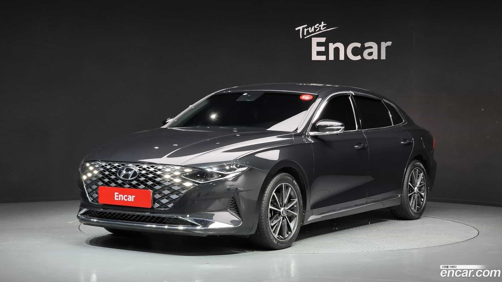 Grandeur Hyundai 2021.0-OUTER-001