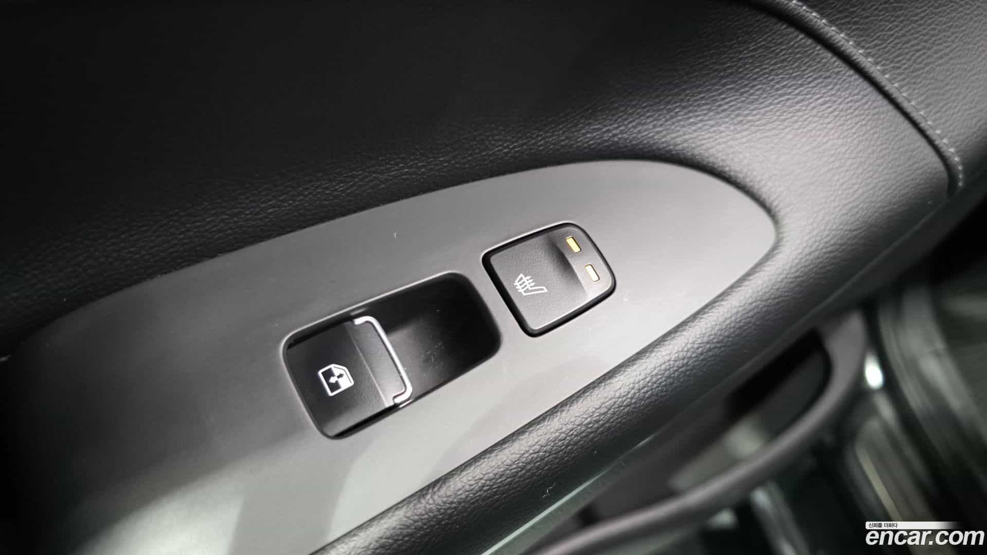 Grandeur Hyundai 2021.0-OPTION-023