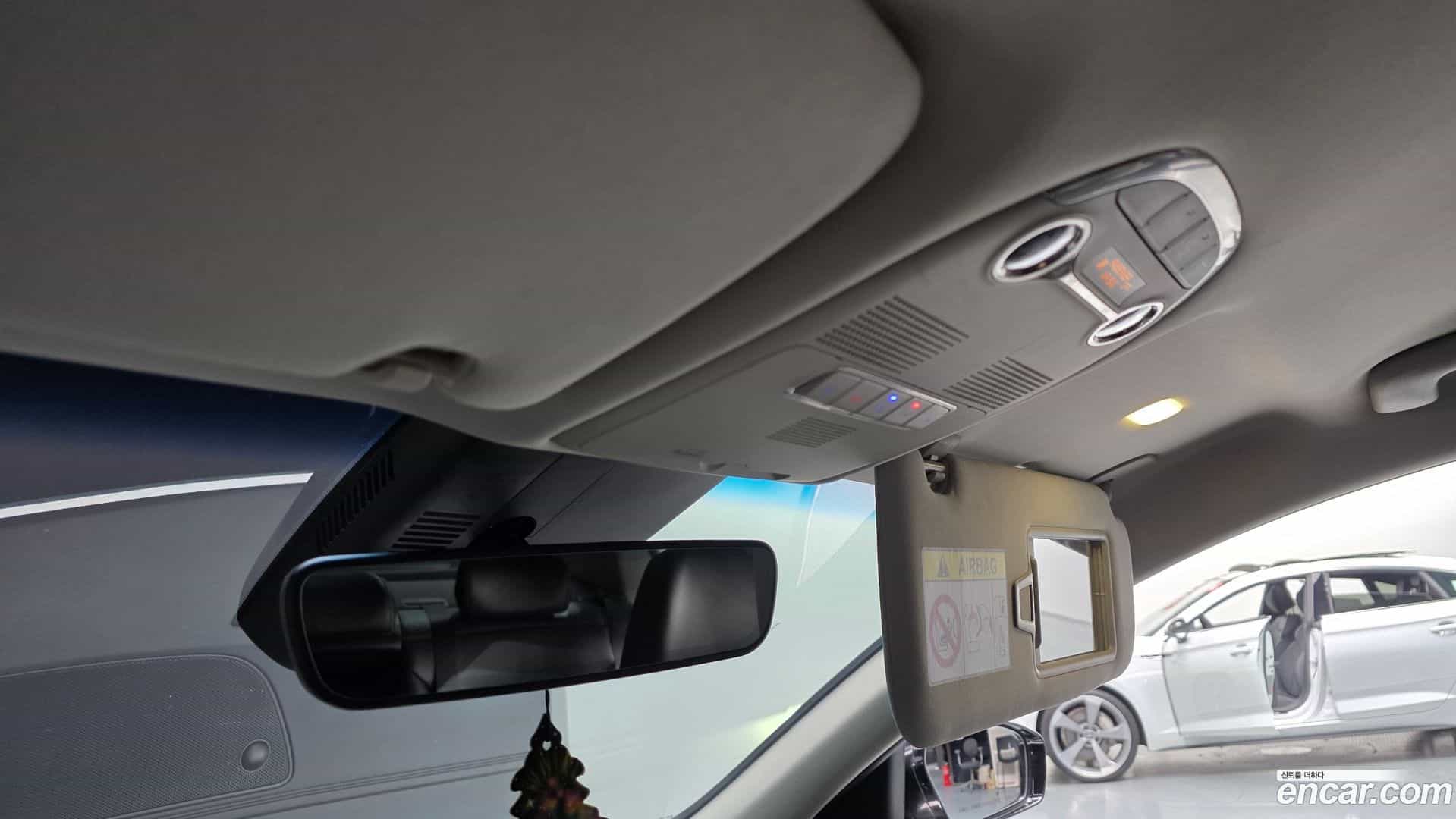 Grandeur Hyundai 2021.0-OPTION-041