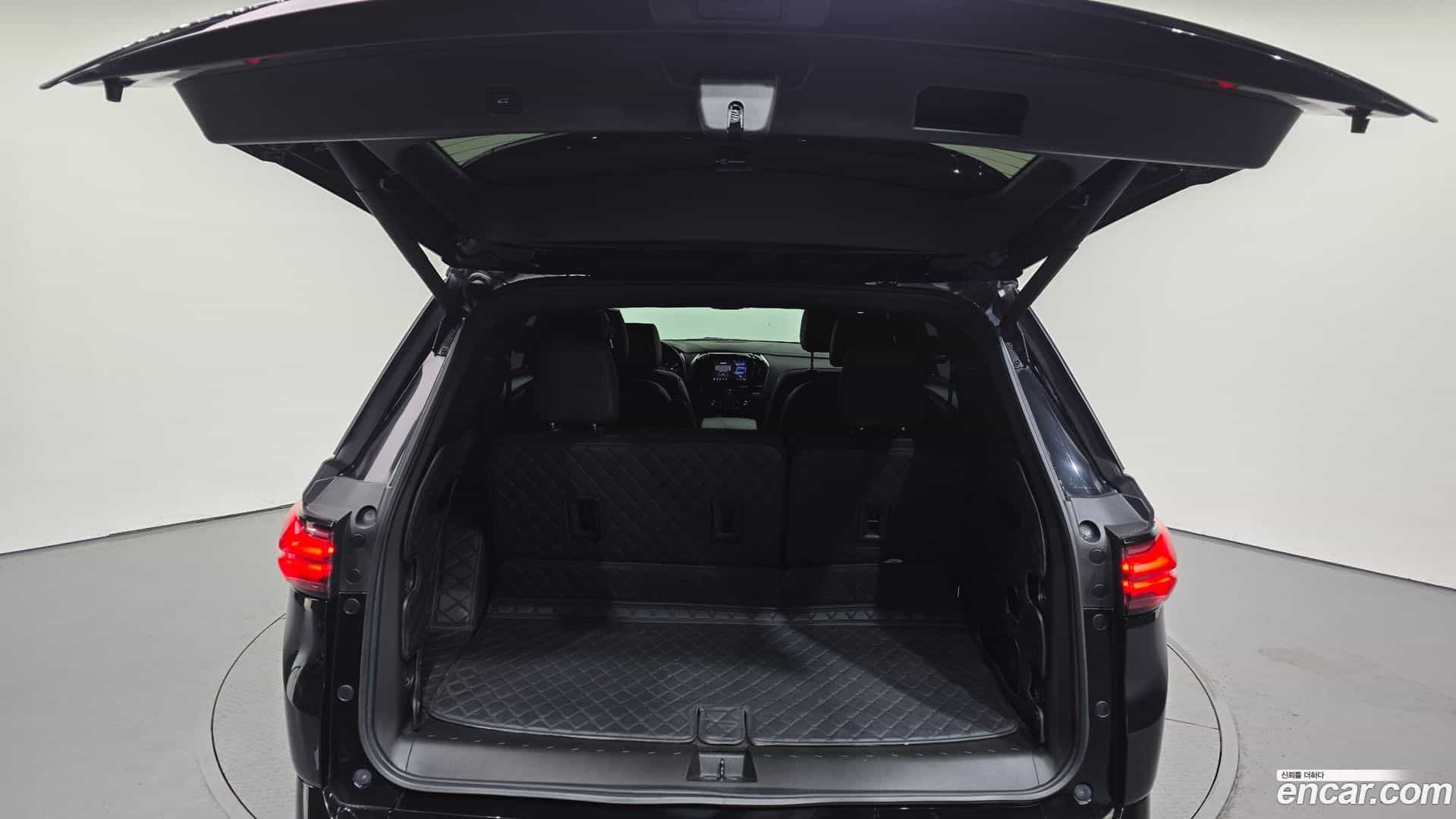 Traverse Chevrolet 2022.7-OPTION-024
