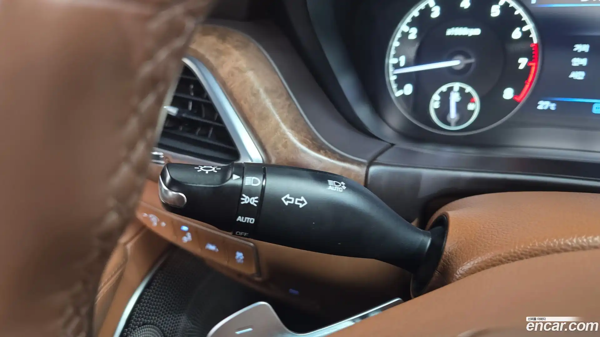 G90 Genesis 2019.2-OPTION-043