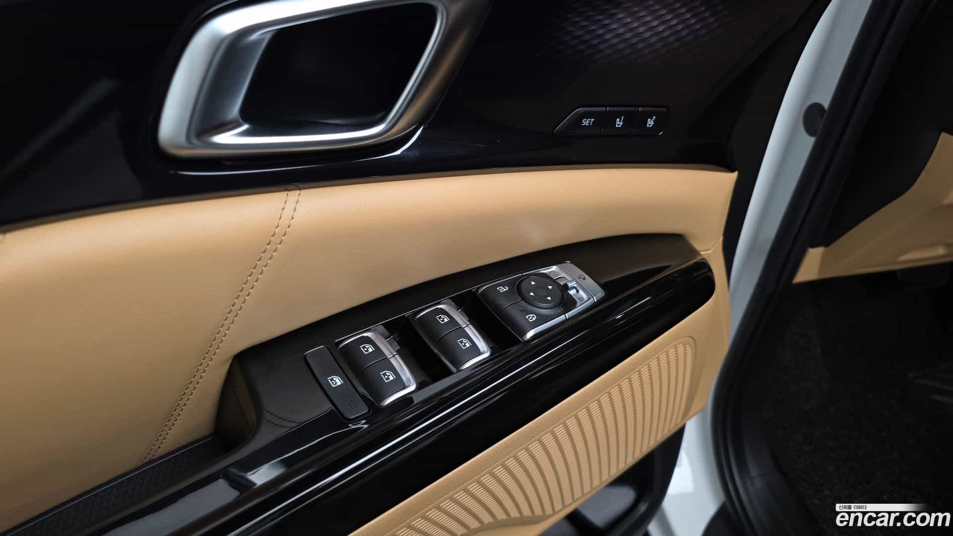 Canival Kia 2021.3-OPTION-041