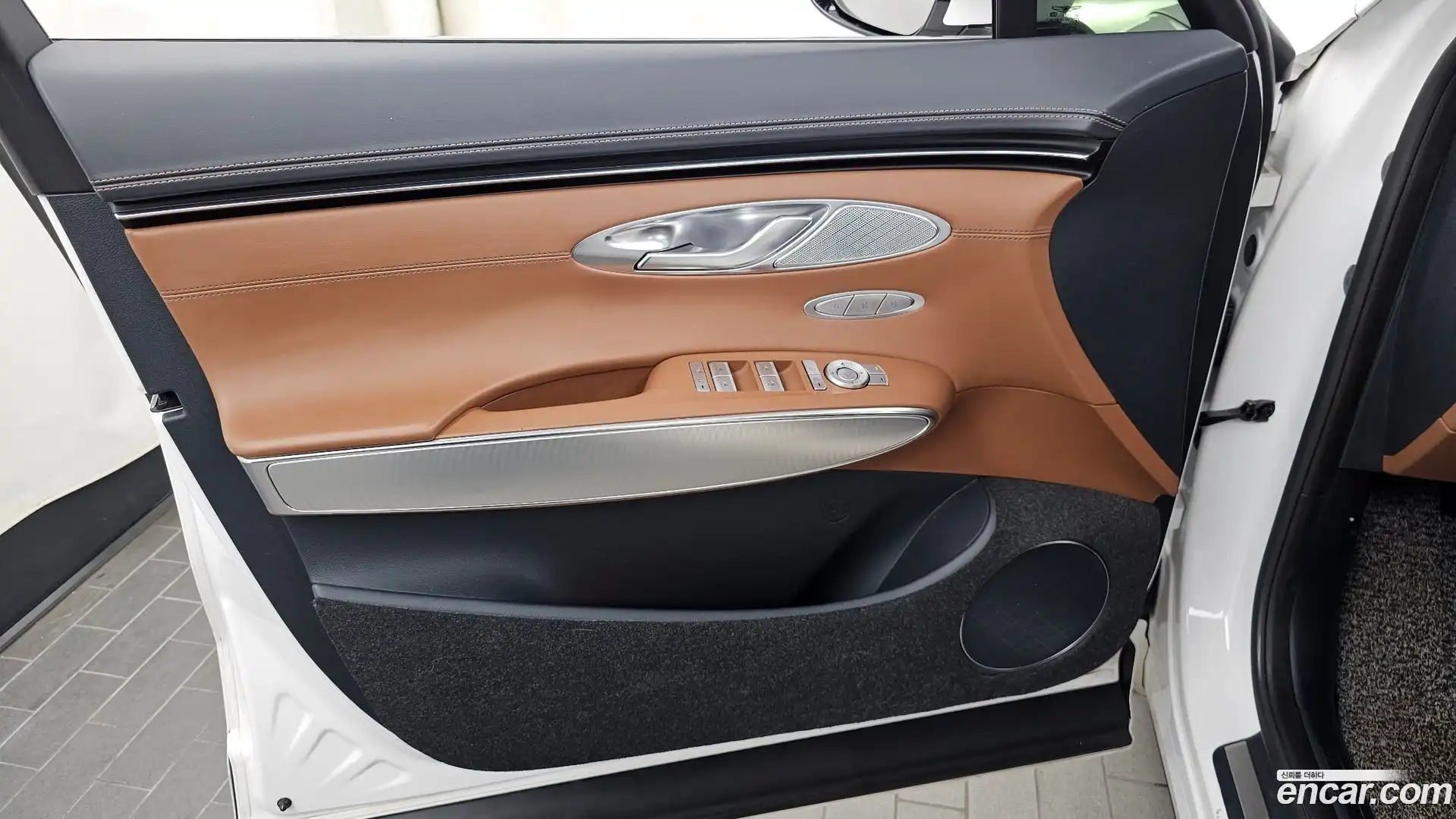 GV70 Genesis 2022.1-INNER-034