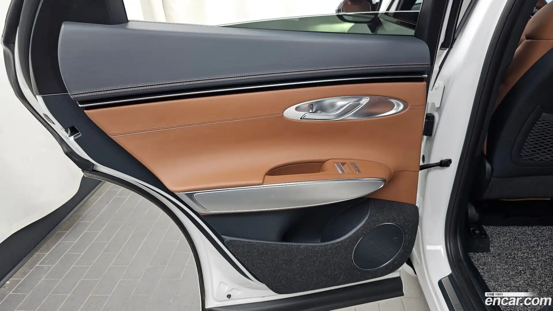 GV70 Genesis 2022.1-INNER-035