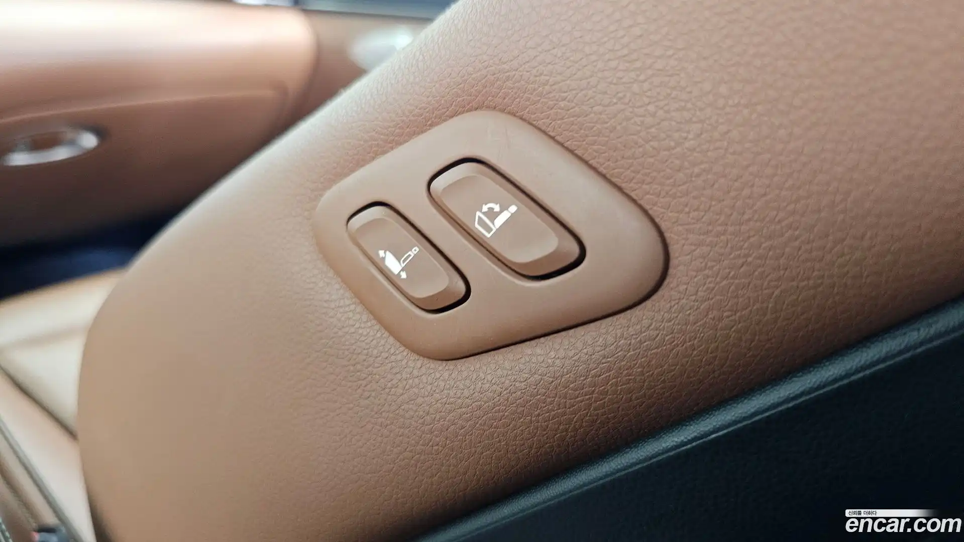 GV70 Genesis 2022.1-OPTION-041