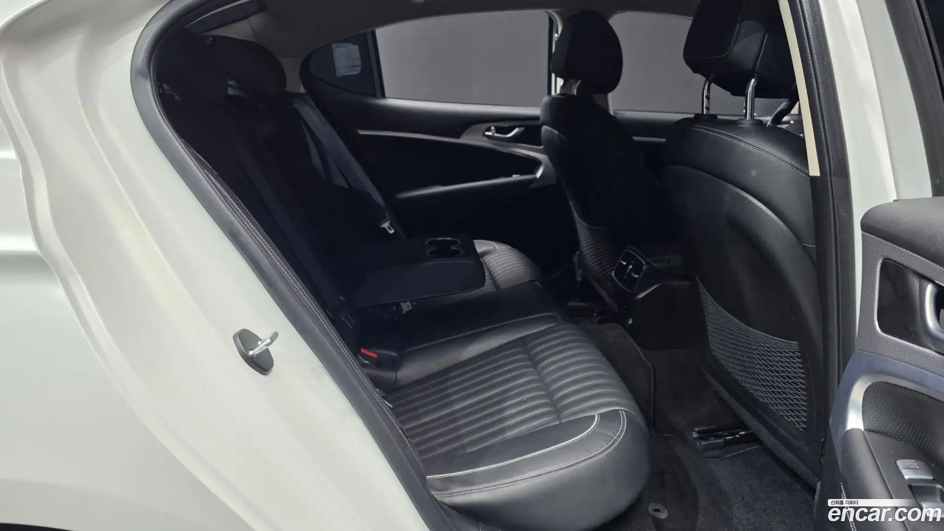 G70 Genesis 2022.3-OPTION-016