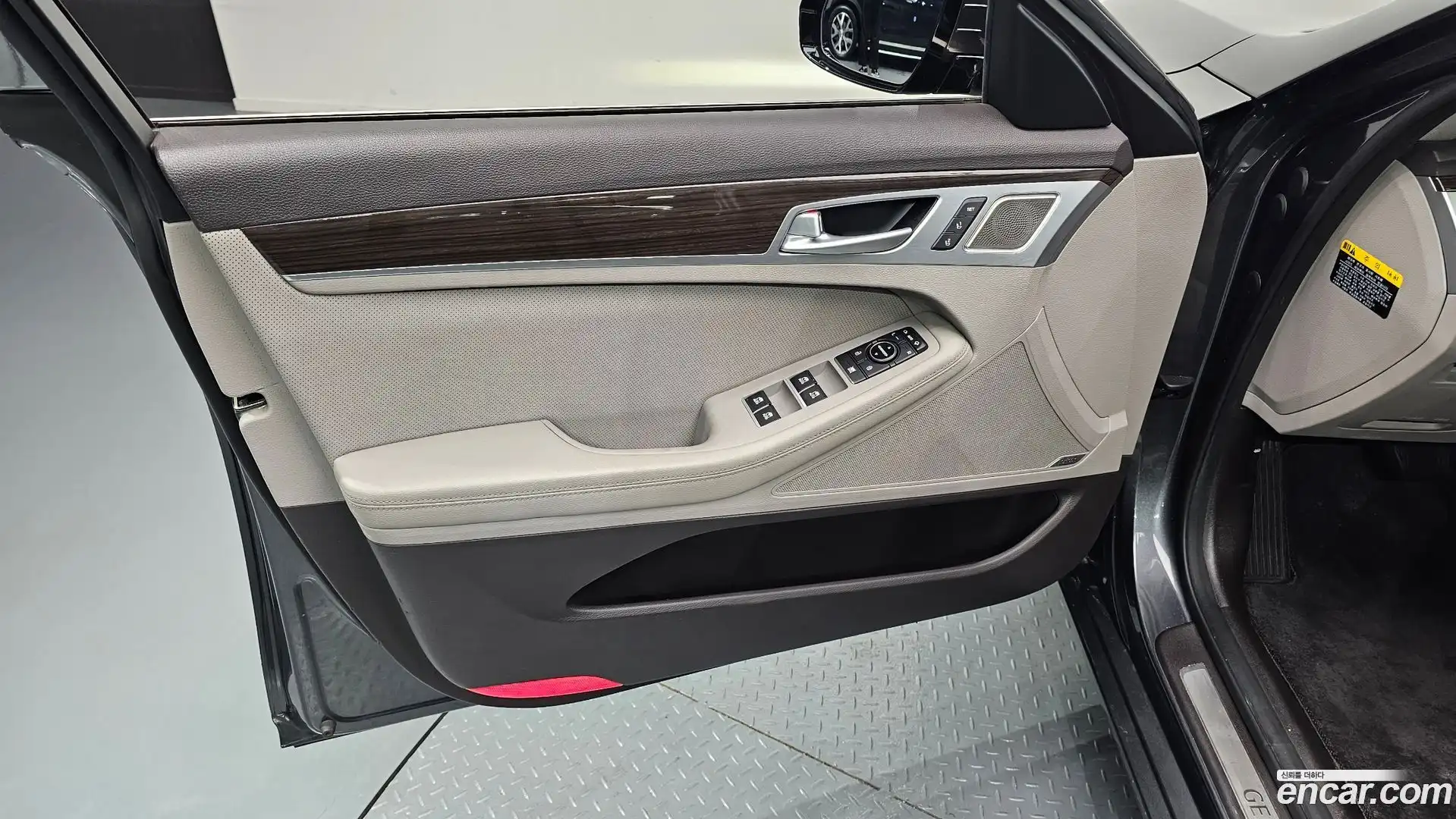 G80 Genesis 2016.7-INNER-034