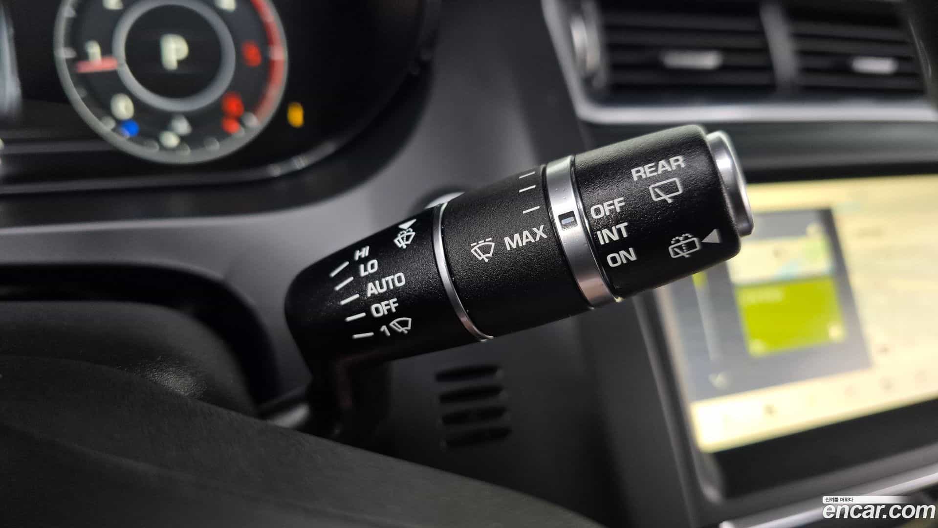 E-PACE Jaguar 2019.11-OPTION-044