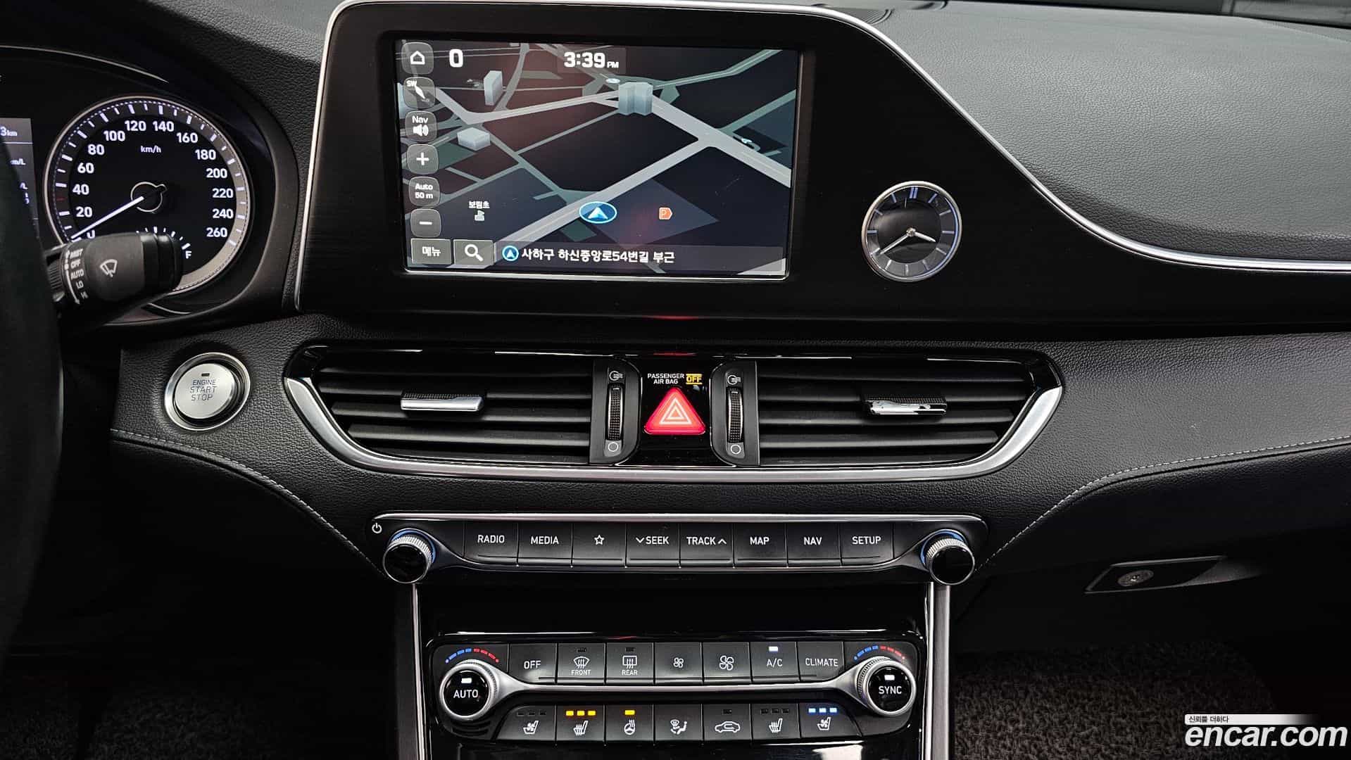 Grandeur Hyundai 2017.9-OPTION-018