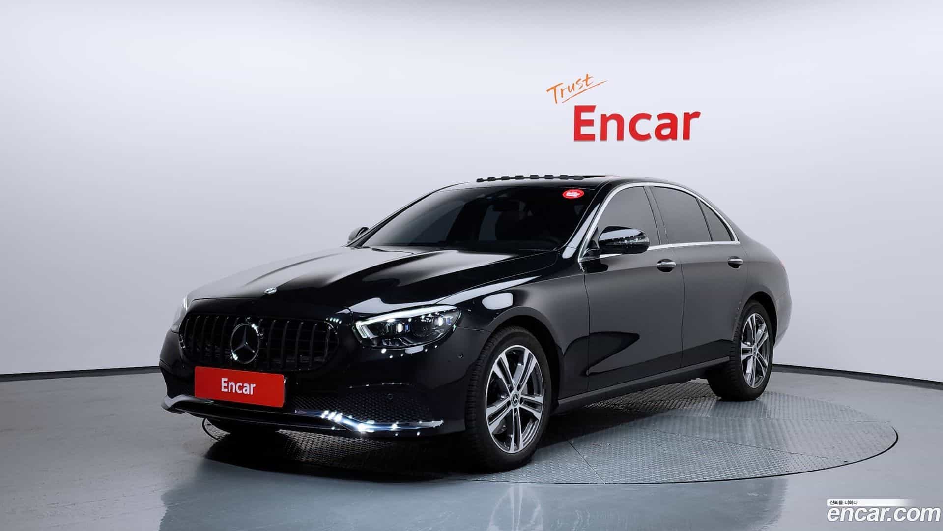 E-Class Mercedes-Benz 2022.2-OUTER-001