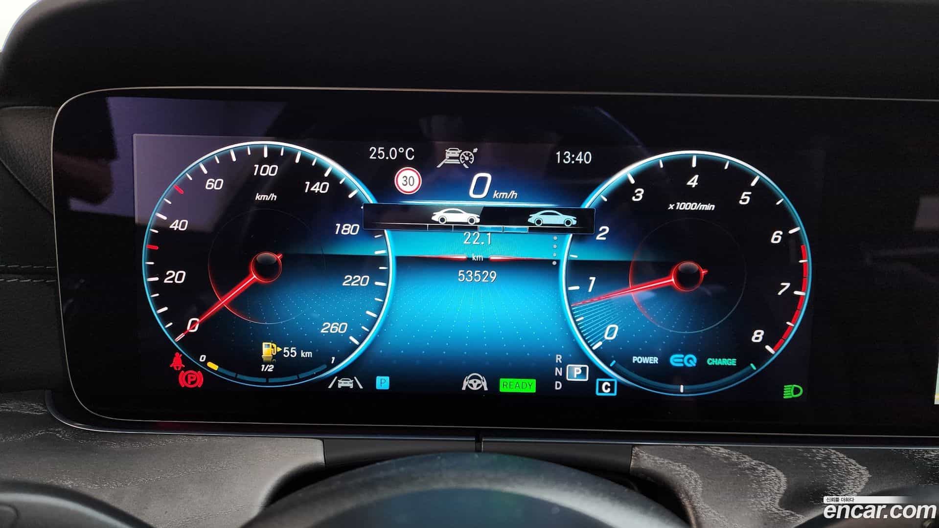 E-Class Mercedes-Benz 2022.2-INNER-008