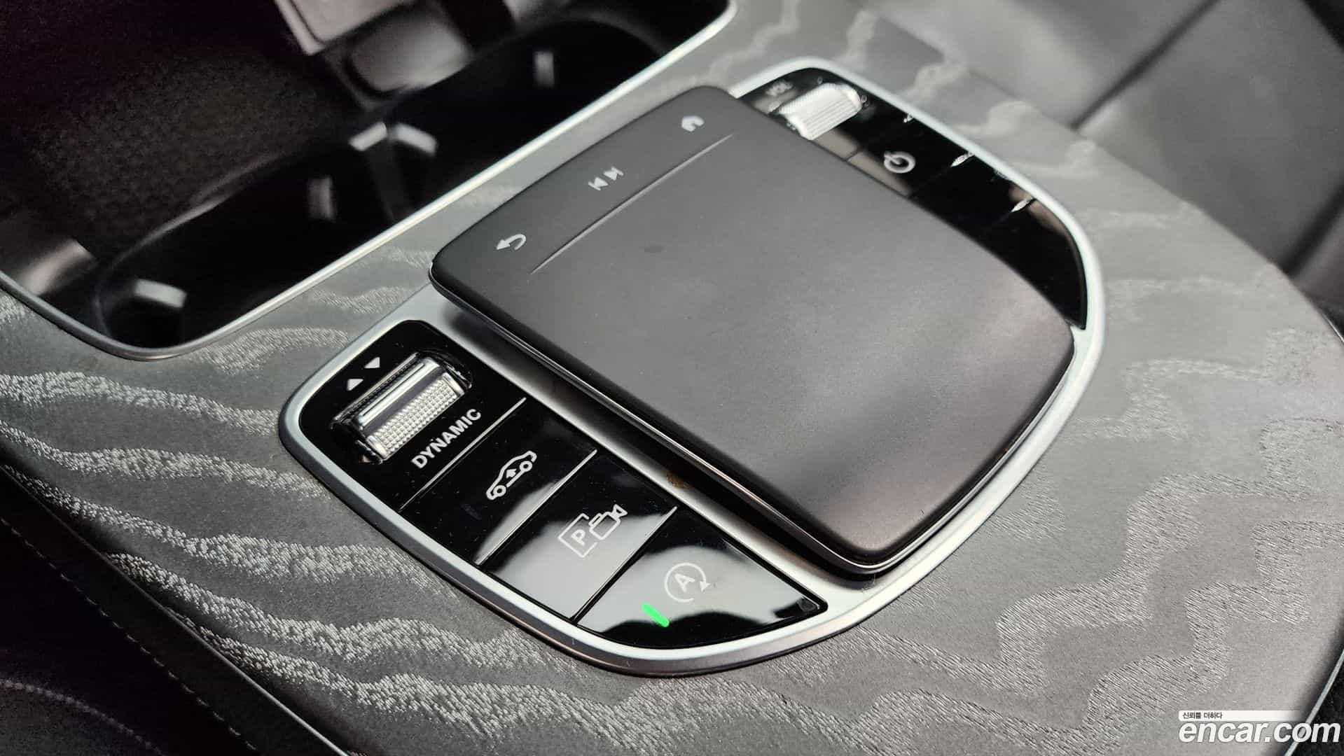 E-Class Mercedes-Benz 2022.2-OPTION-019