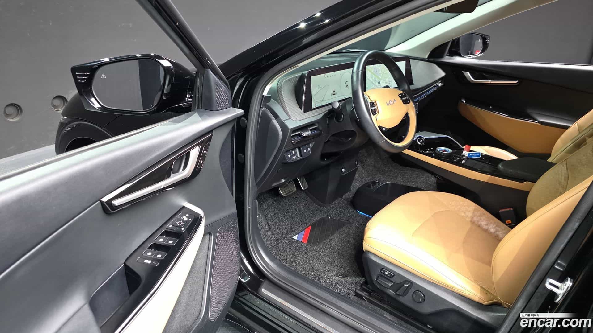 EV6 Kia 2023.4-INNER-010
