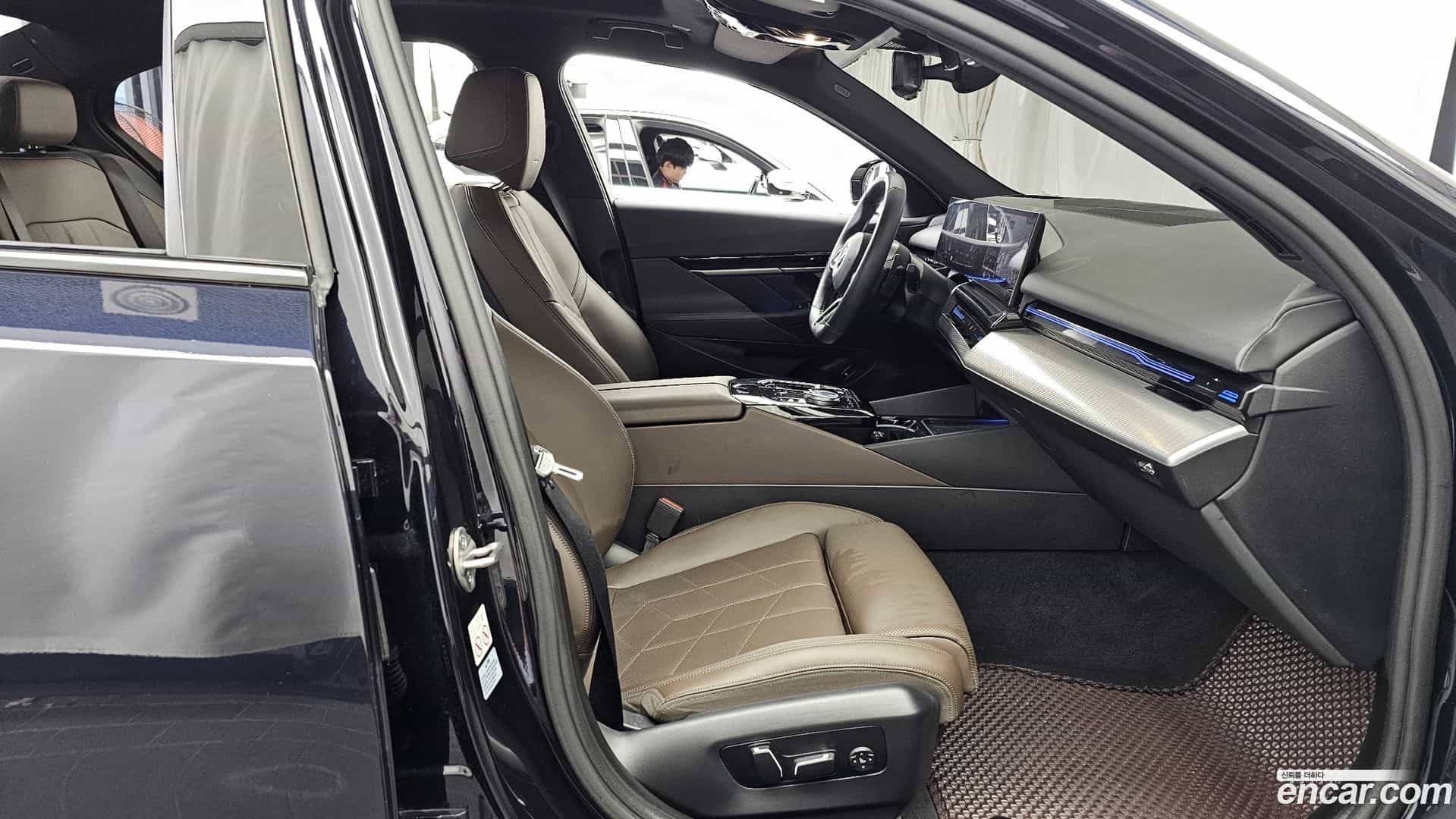 5-Series BMW 2024.2-OPTION-015
