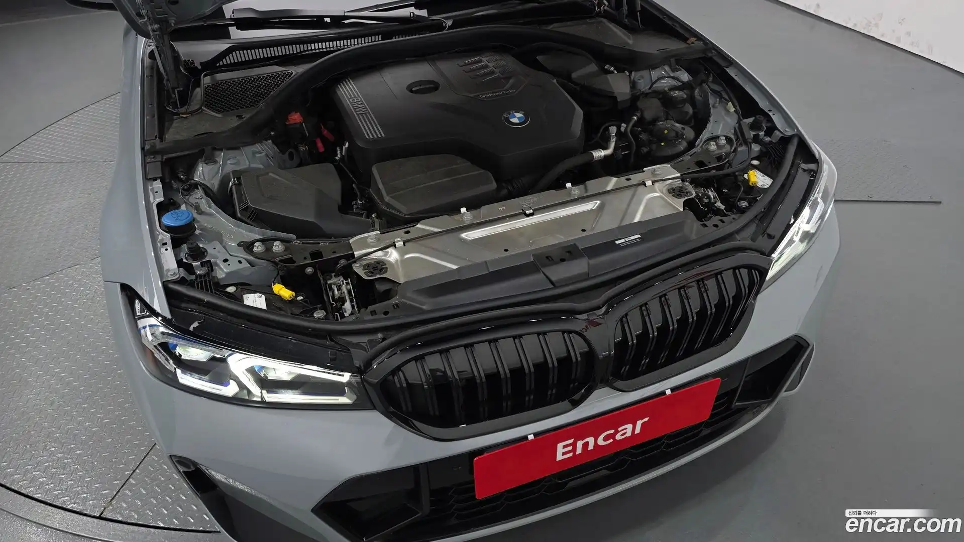 3-Series BMW 2023.0-OUTER-006